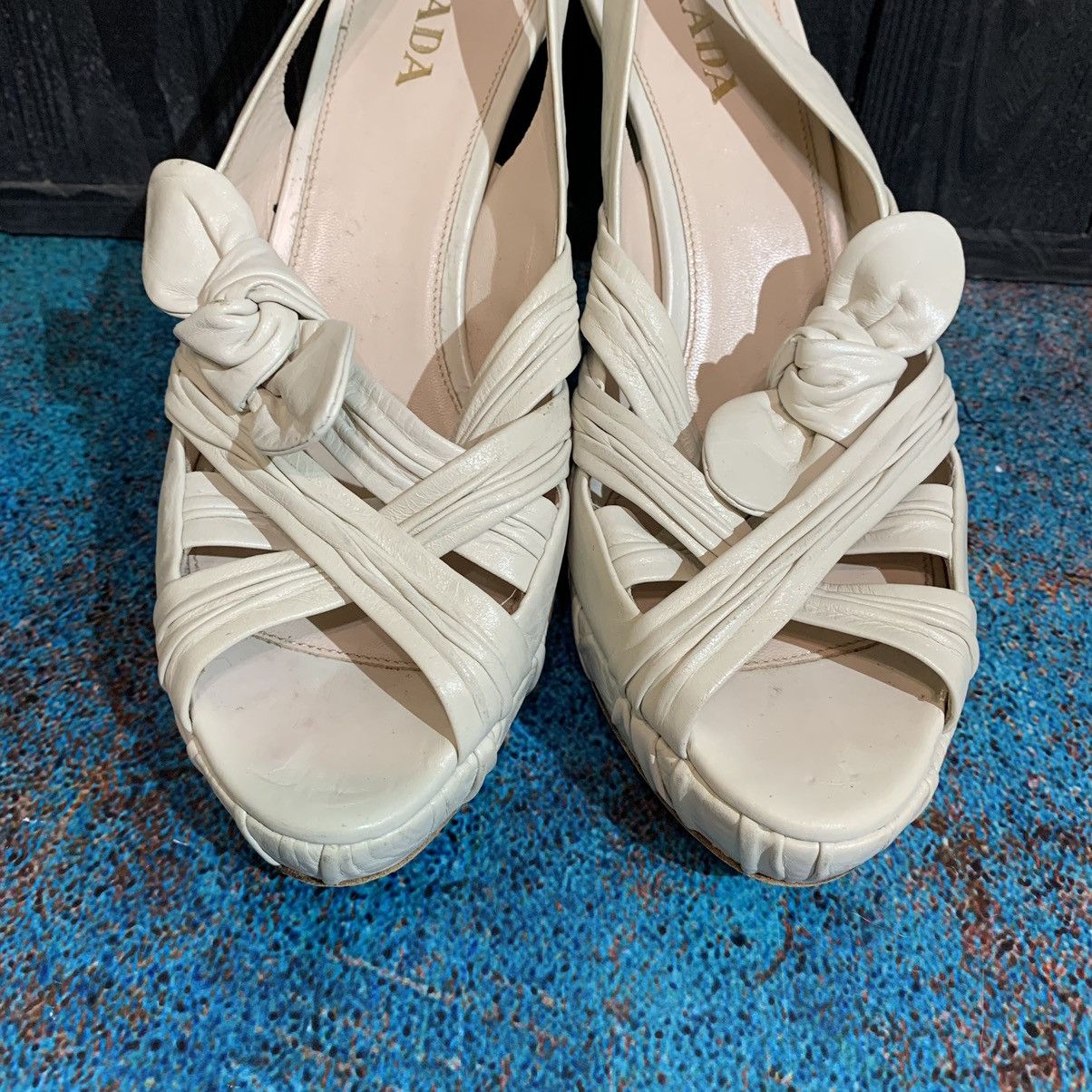 Prada Prada Leather Heels Size 38 Size US 8 / IT 38 - 6 Thumbnail