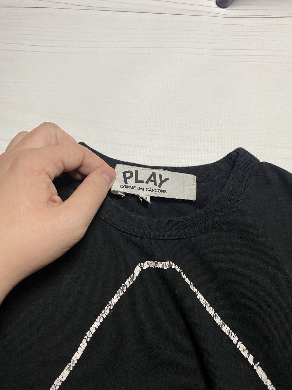 Comme des Garcons PLAY Comme Des Garcons Play Black Invertded Heart Outlin t shirt Size US M / EU 48-50 / 2 - 3 Thumbnail