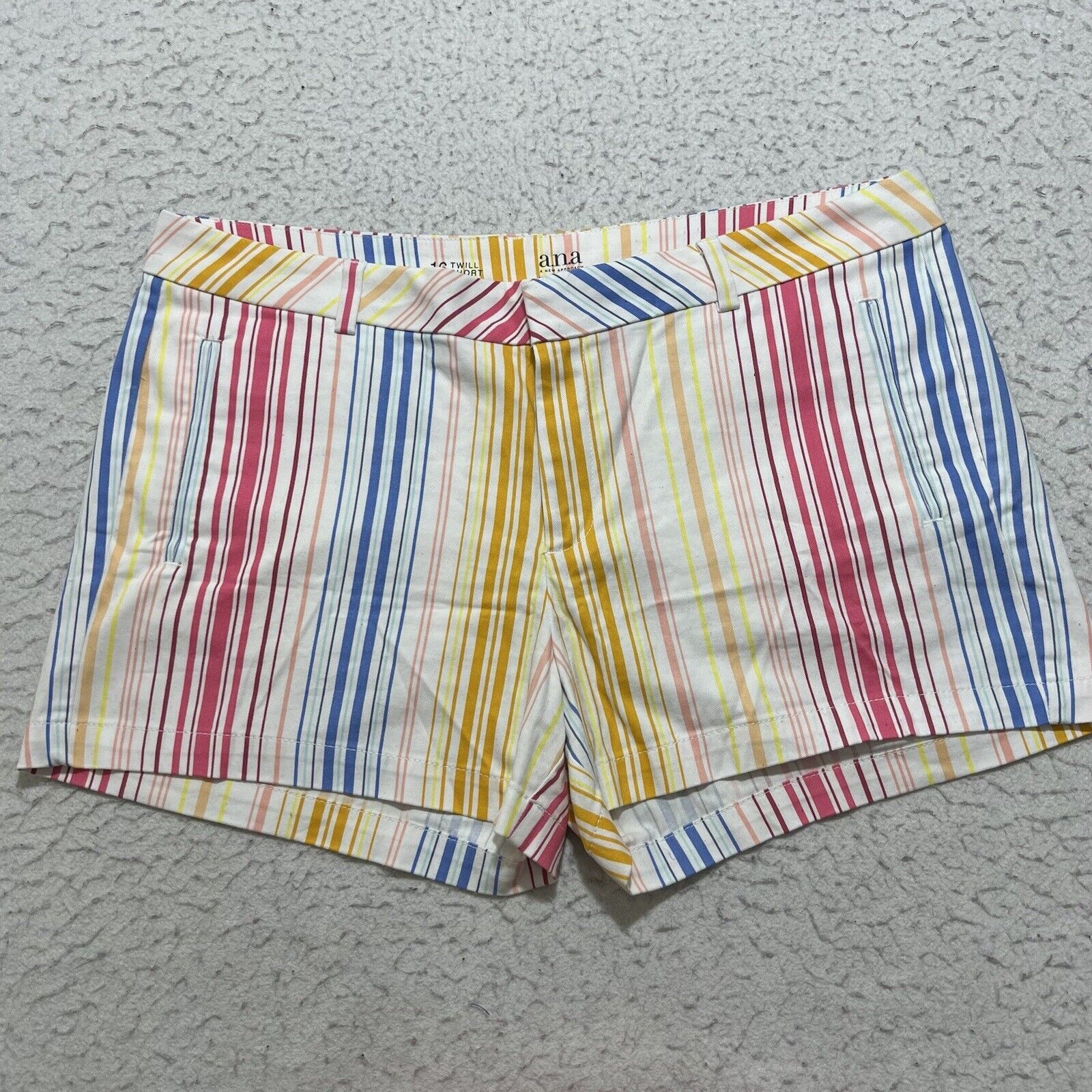 JCPenney a.n.a. Twill Shorts 3" Inseam Colorful Striped Flat Front Size 38" / US 16 / IT 52 - 1 Thumbnail