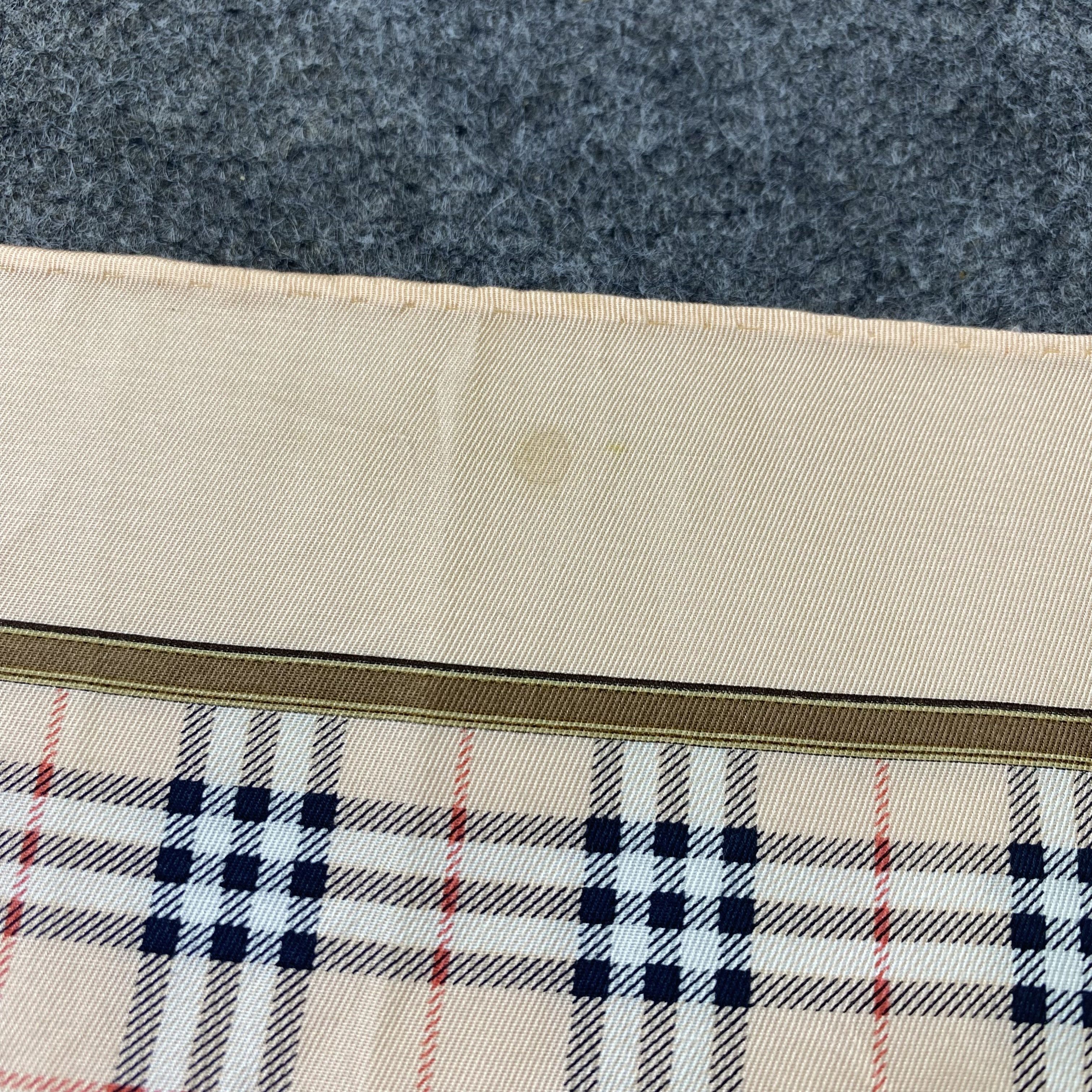 Burberry × Vintage Burberry Handkerchief / Bandana / Neckerchief-B999 Size ONE SIZE - 5 Thumbnail