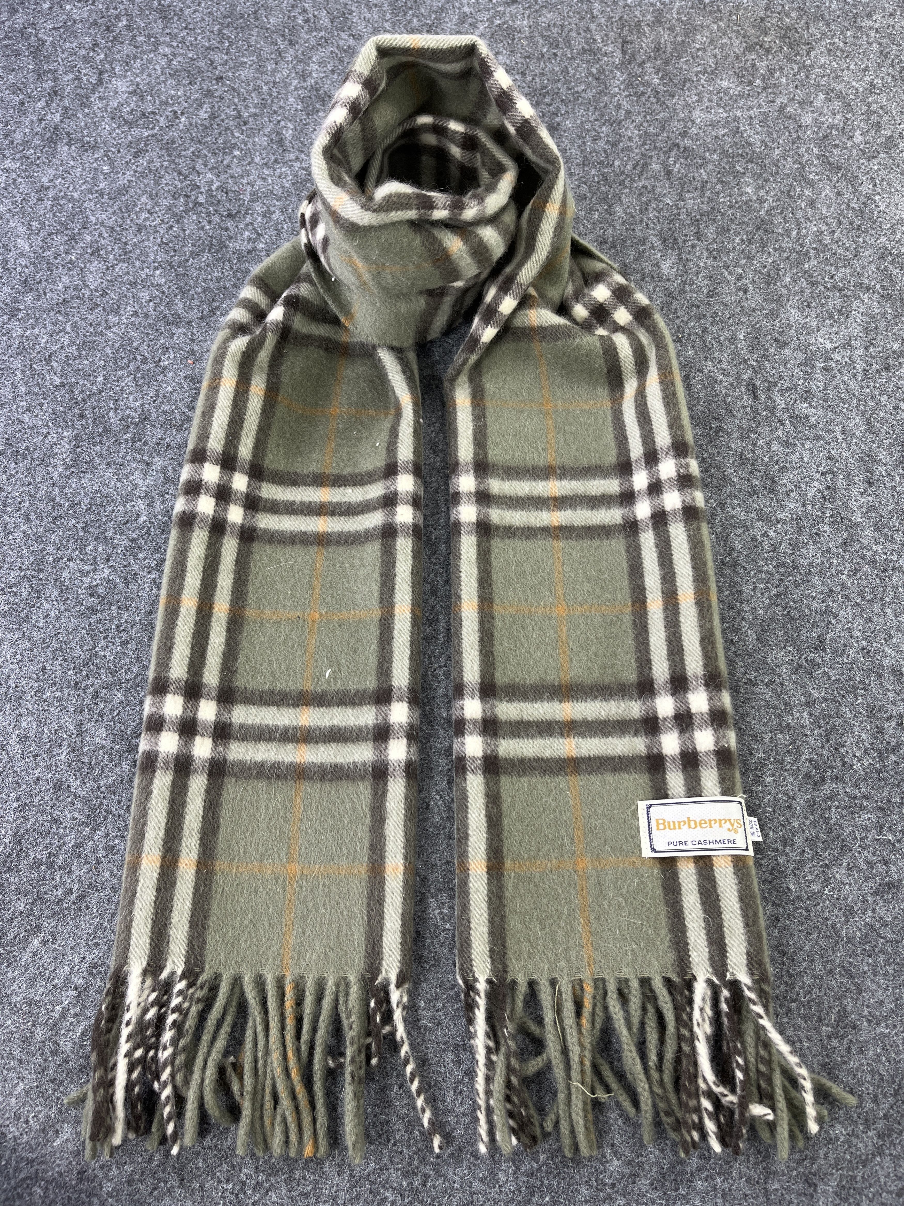 Burberry × Vintage Burberry Scarf / Muffler / Neckwear T213 Size ONE SIZE - 1 Thumbnail
