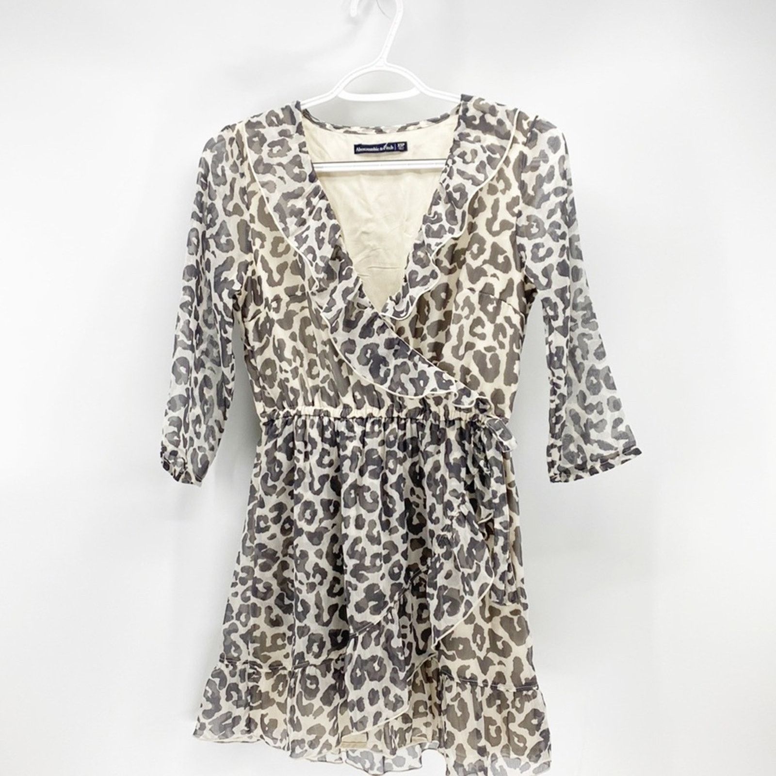 Abercrombie & Fitch Abercrombie & Fitch leopard print grey mini dress date Size XS / US 0-2 / IT 36-38 - 1 Thumbnail