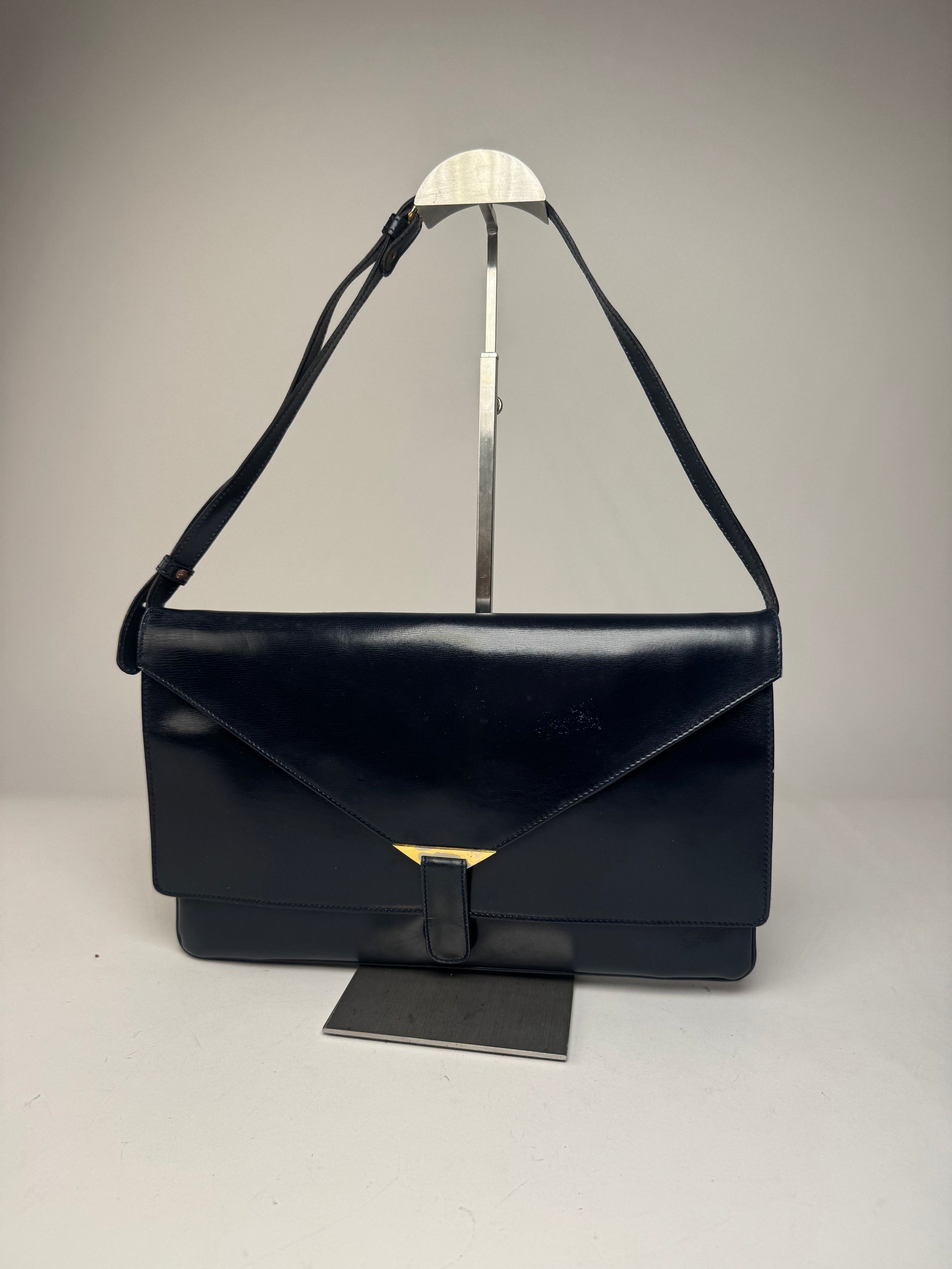 Loewe Vintage Leather Shoulder Bag Navy Size ONE SIZE - 1 Thumbnail