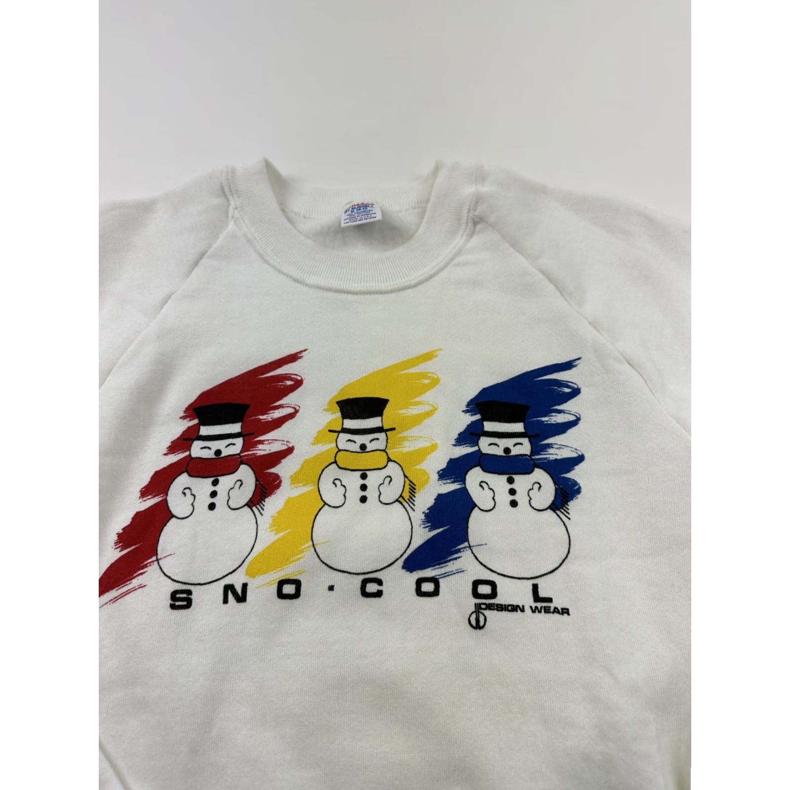Jerzees VINTAGE Jerzees Russell Sweatshirt Mens Medium White Sno Cool USA Made Christmas Size US M / EU 48-50 / 2 - 5 Thumbnail
