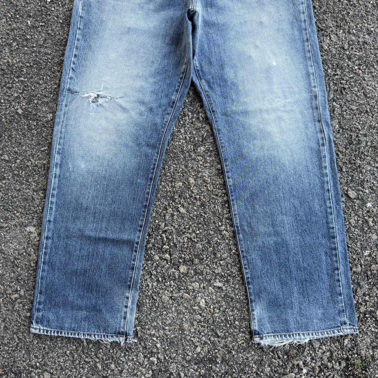 Japanese Brand VINTAGE MUD WASHED DENIM RIPPEP JEAN Size US 40 / EU 56 - 3 Thumbnail