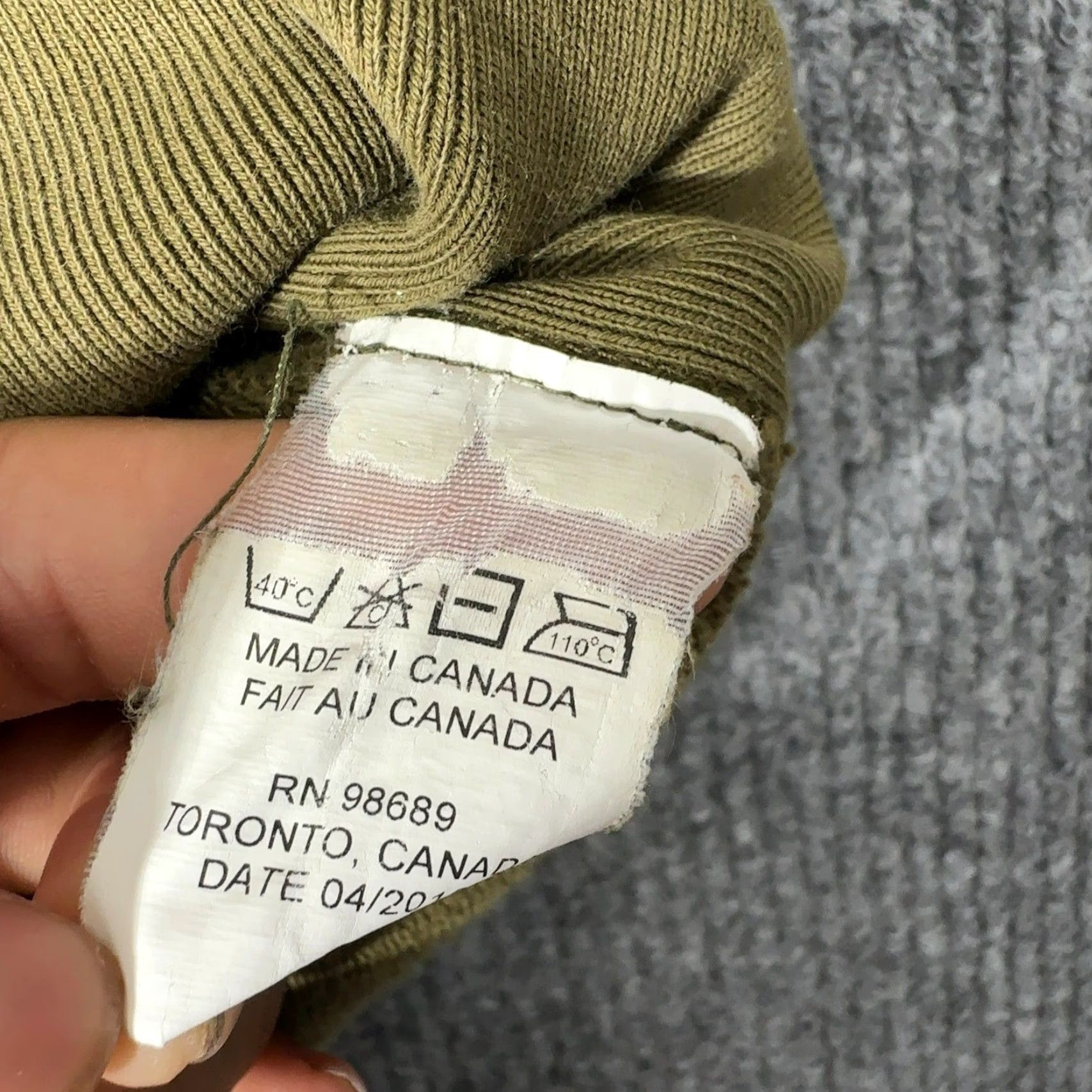 Champion Champion x Todd Snyder Hoodie Mens M Olive Green Reverse Weave Pullover Hoodie, Heavyweight, Pockets, Logo, Canadian Made, 971124415 Size US M / EU 48-50 / 2 - 6 Thumbnail