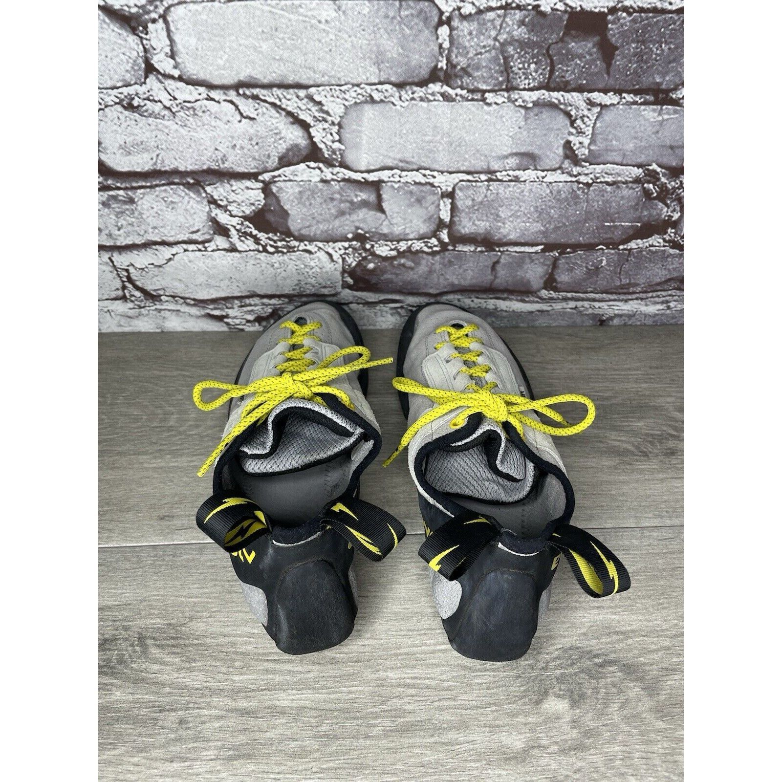 Other Evolv Defy Gray & Yellow Lace Up Climbing Shoes Fog Men Sz 1 Size US 12 / EU 45 - 5 Thumbnail