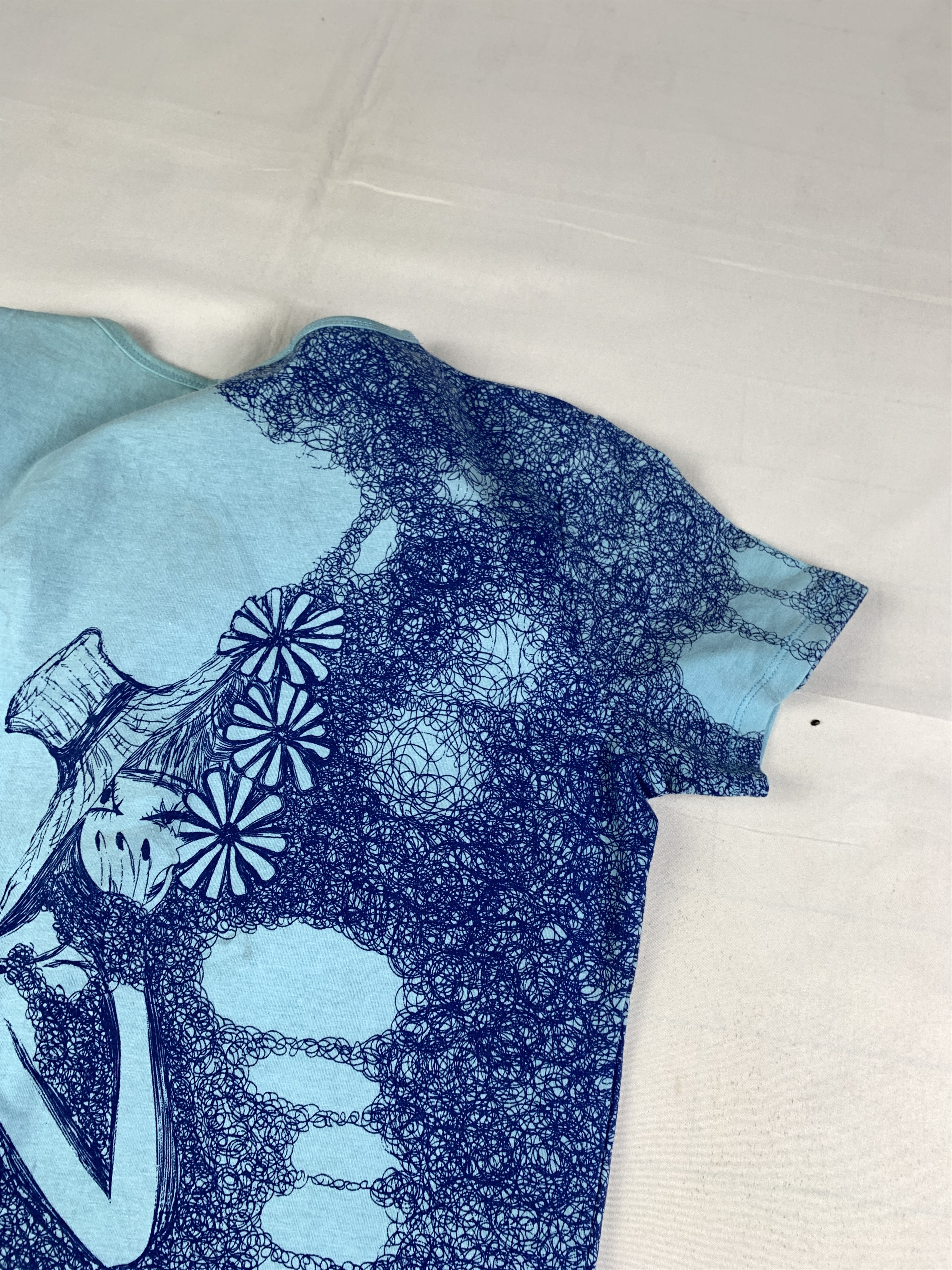 Custo Barcelona Custo Barcelona Light Blue Girl Doodle Tee (S) Size S / US 4 / IT 40 - 4 Thumbnail