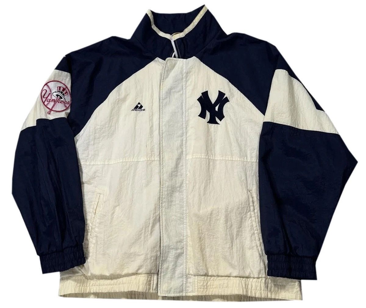 Apex Vintage Apex One New York Yankees Light Jacket (Size XL) Size US XL / EU 56 / 4 - 1 Thumbnail