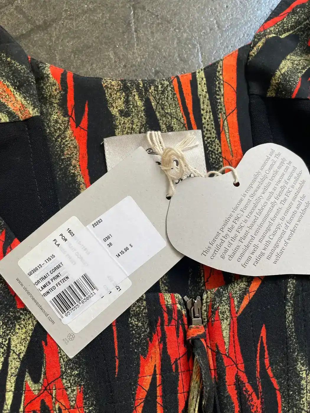 Vivienne Westwood NWT 1415$ corset in EUPHORIA ! brand new and sold out Size M / US 6-8 / IT 42-44 - 4 Thumbnail