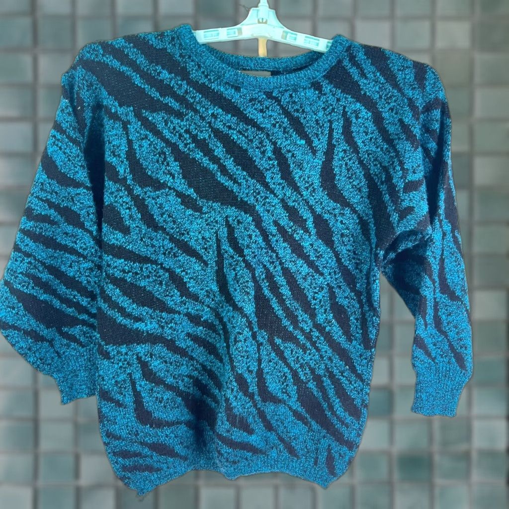 Vintage VINTAGE Chez-Vous Sweater Pullover XL Animal Tiger Stripe Crew Neck 80s Men's Size XL / US 12-14 / IT 48-50 - 1 Thumbnail