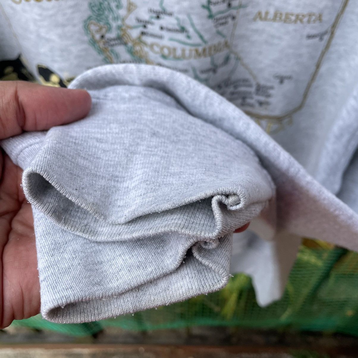 Fruit Of The Loom × Habitat × Vintage 🔥Vintage 90s British Columbia Vancouver Canada Sweatshirts Size US L / EU 52-54 / 3 - 7 Thumbnail