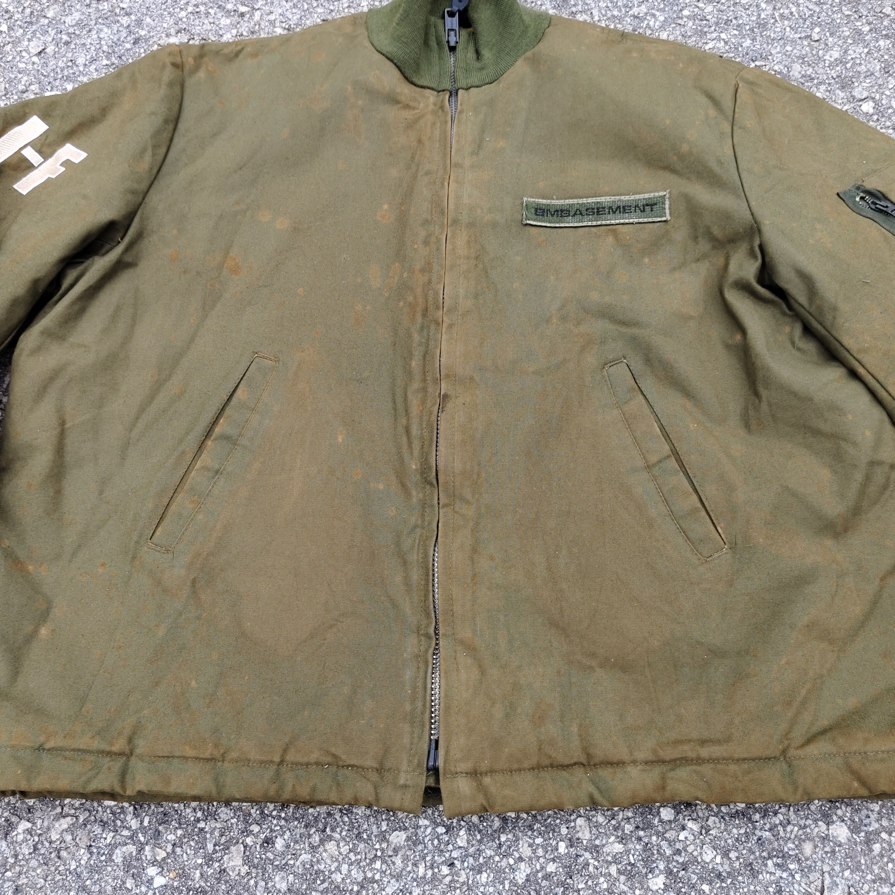 Vintage Vintage BMBASEMENT Bomber Jacket Size US XL / EU 56 / 4 - 6 Thumbnail