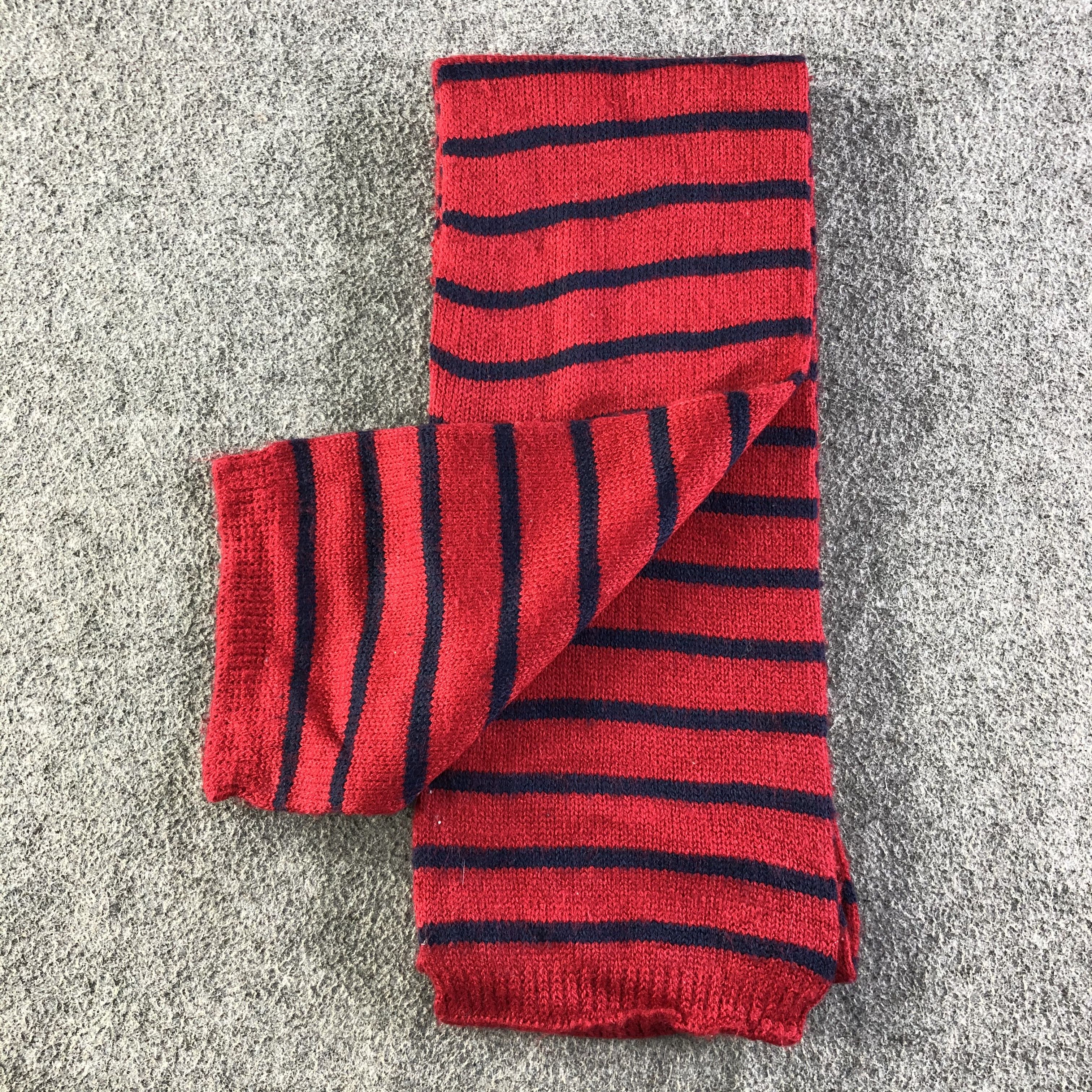 Guess Guess Scarf / Muffler / Neckwear P338 Size ONE SIZE - 5 Thumbnail