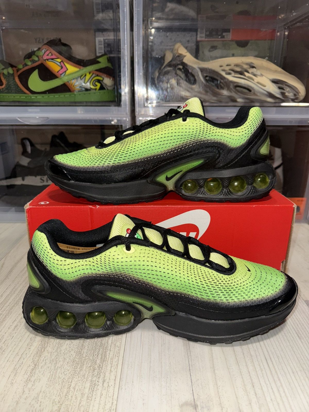 Nike Nike Air Max Dn Light Lemon Twist Black Size US 9.5 / EU 42-43 - 3 Thumbnail