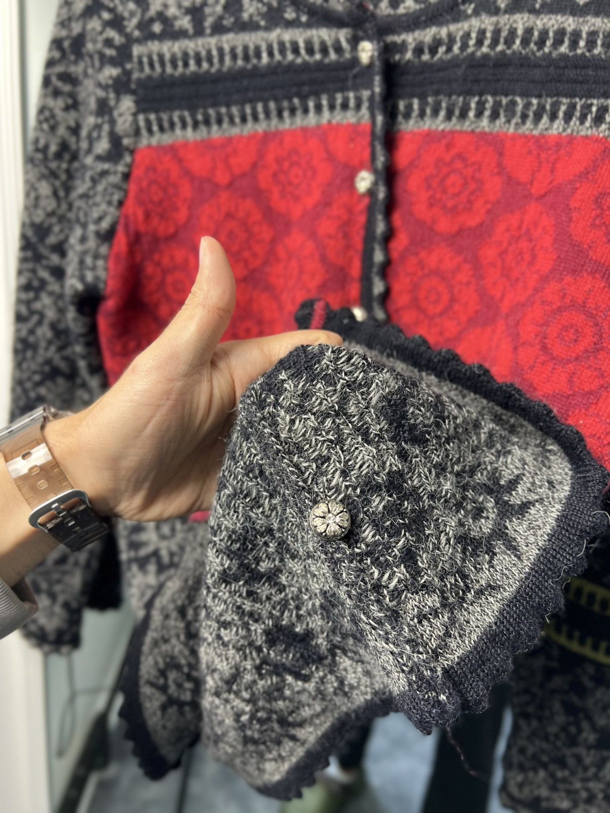 Designer Oleana Norway Alpaca Floral Cardigan Sweater Size M Size M / US 6-8 / IT 42-44 - 17 Thumbnail