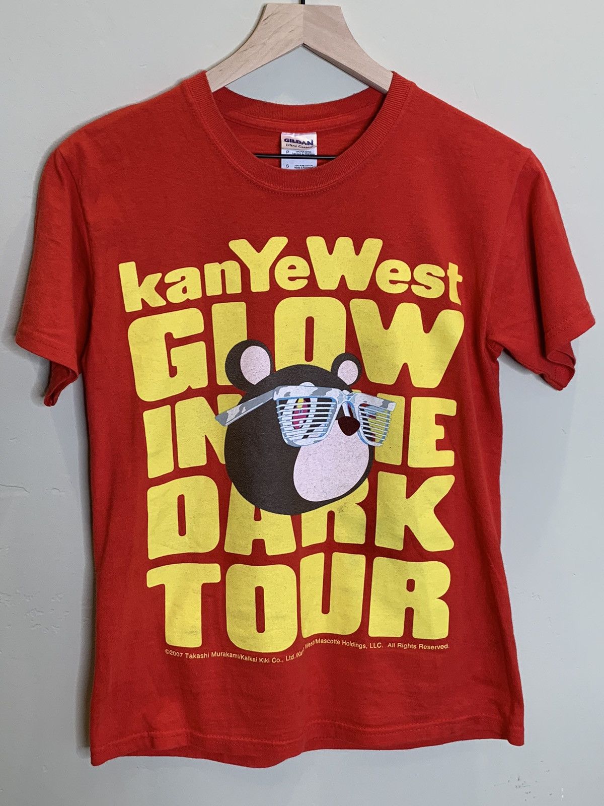 Selling Kanye murakami tour shirt