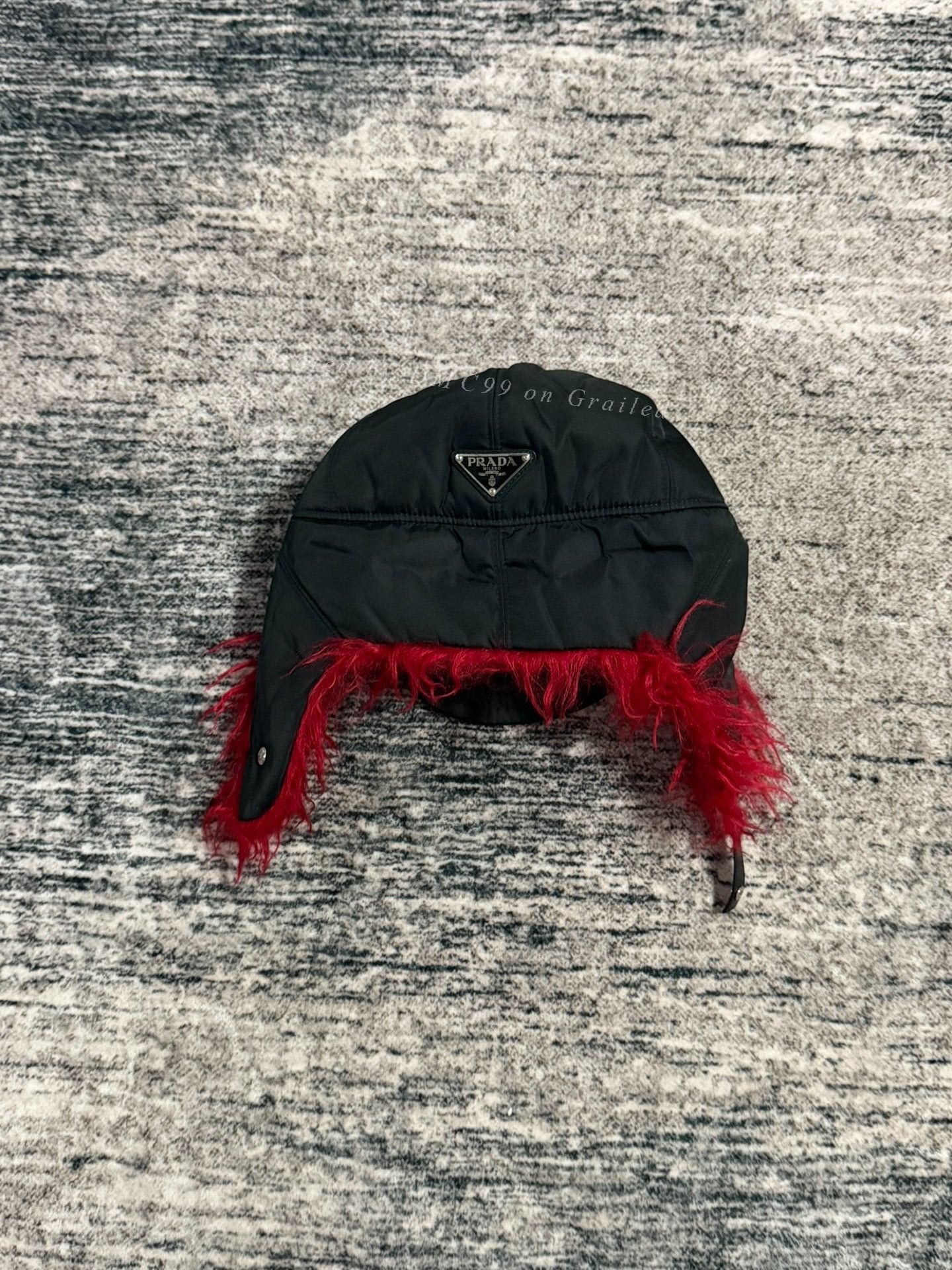 Prada Prada 19FW Red Black Trapper Hat Size ONE SIZE - 1 Thumbnail