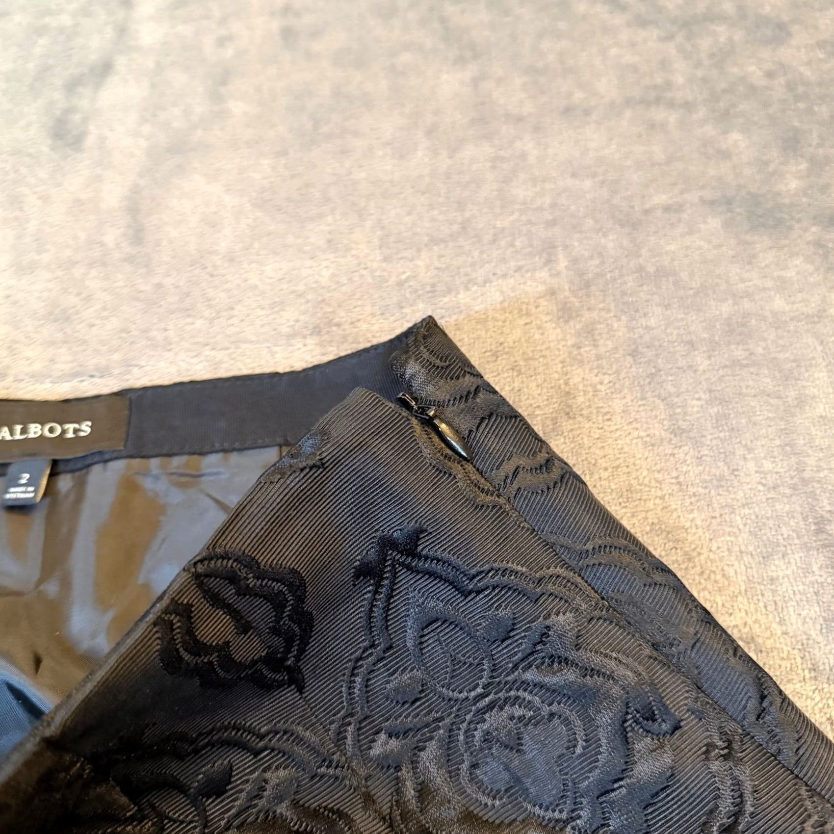 Talbots Talbots Damask Jacquard A-Line Skirt Womens Size 2 Black Pleated Brocade Size 26" / US 2 / IT 38 - 4 Thumbnail