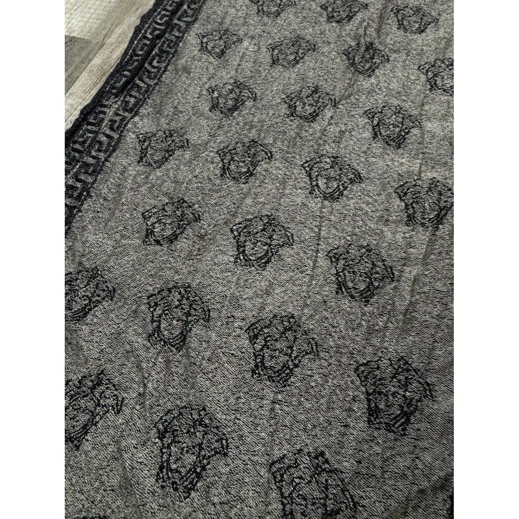 Versace Versace monogram scarf Measurements: 160x32cm Size ONE SIZE - 4 Thumbnail