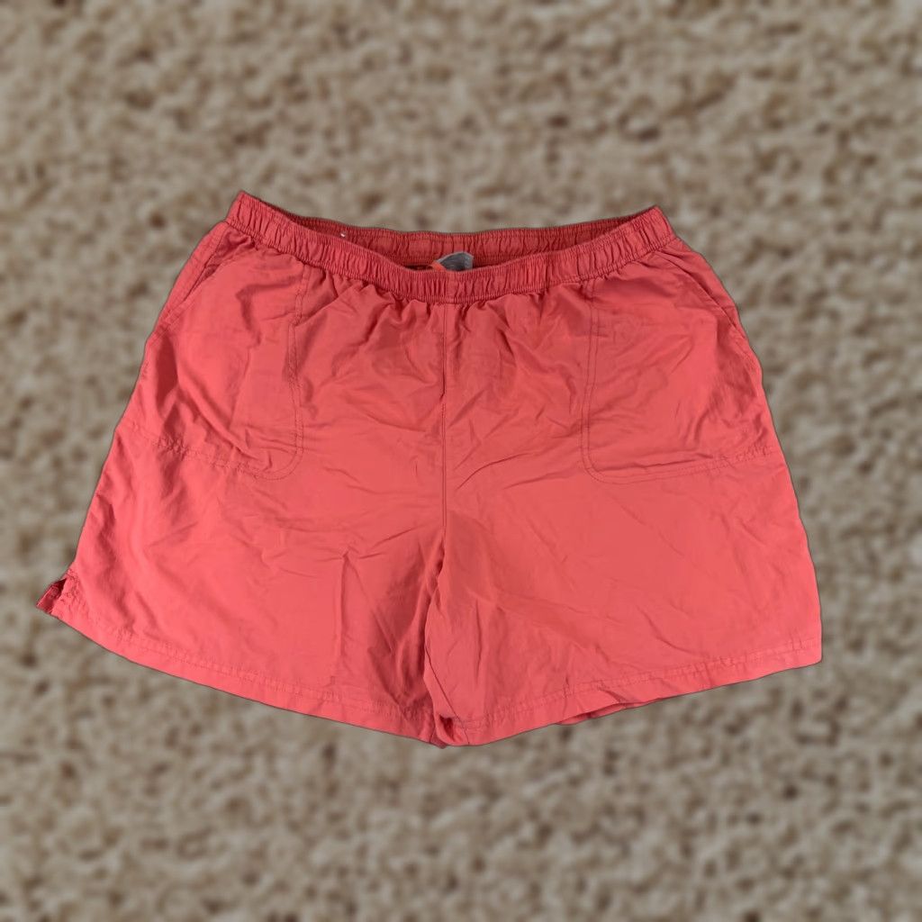 Pinko Columbia Shorts Women L Pink 100% Nylon Running Gym Zip Pocket Elastic Waist Inseam 6 in - Activewear Outdoors Casual Workwear Size 36" / US 14 / IT 50 - 1 Thumbnail