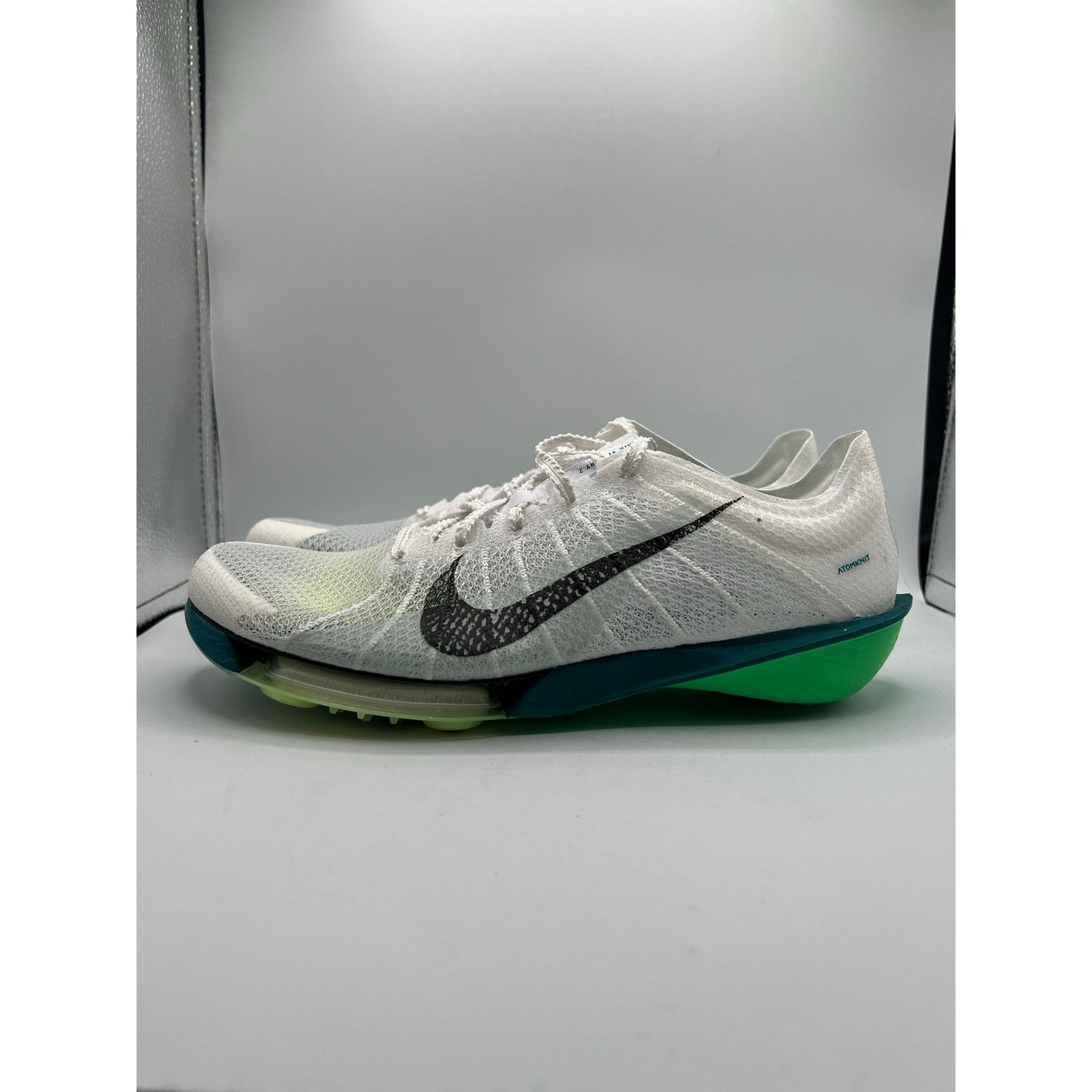 Nike Nike ZoomX Victory 2 “White Electric Algae” size 8 mens Size US 8 / EU 41 - 1 Thumbnail