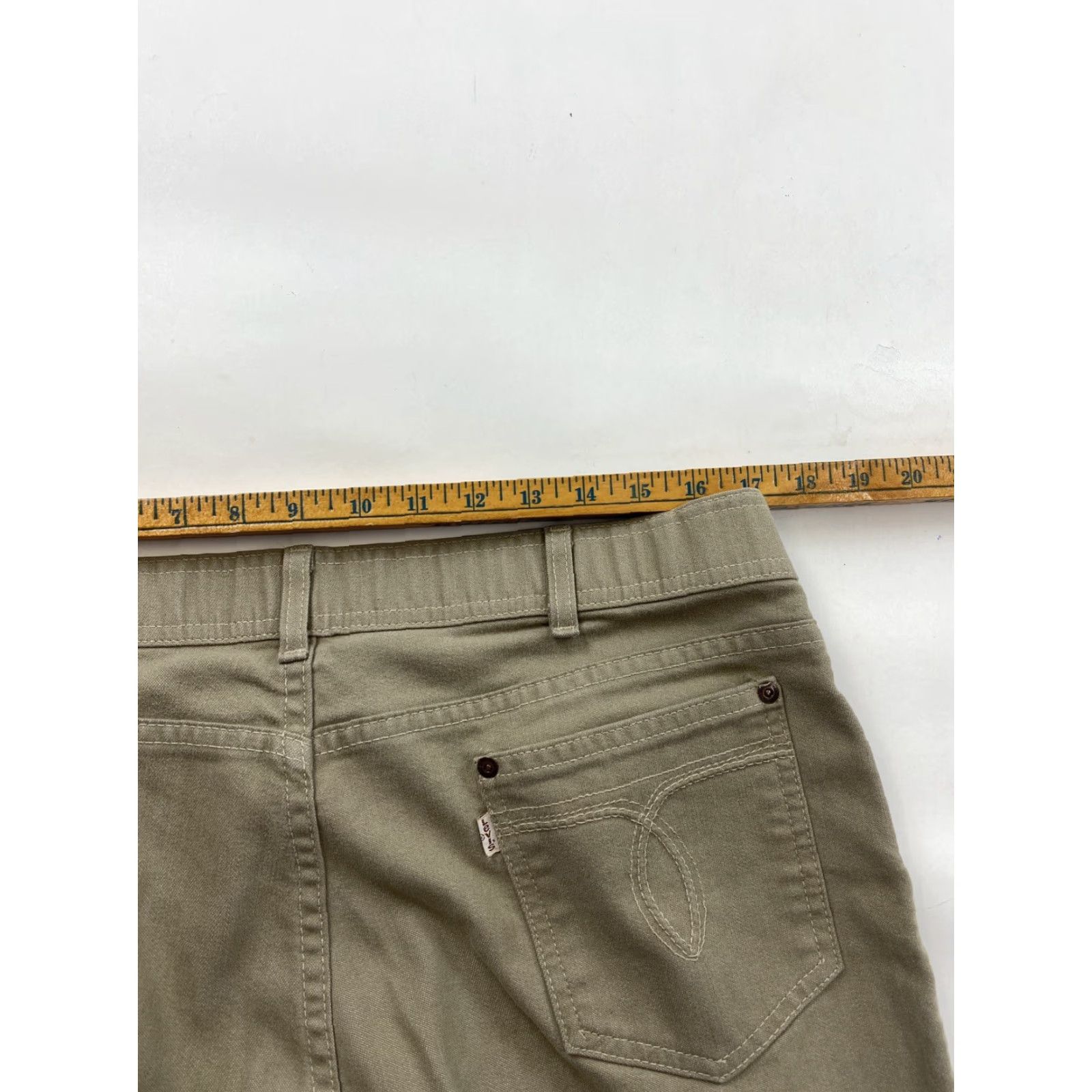Levi's VINTAGE Levi's Pants Mens 34x29 Khaki Made In USA Khakis USA Beige 34 Mens Size US 34 / EU 50 - 4 Thumbnail