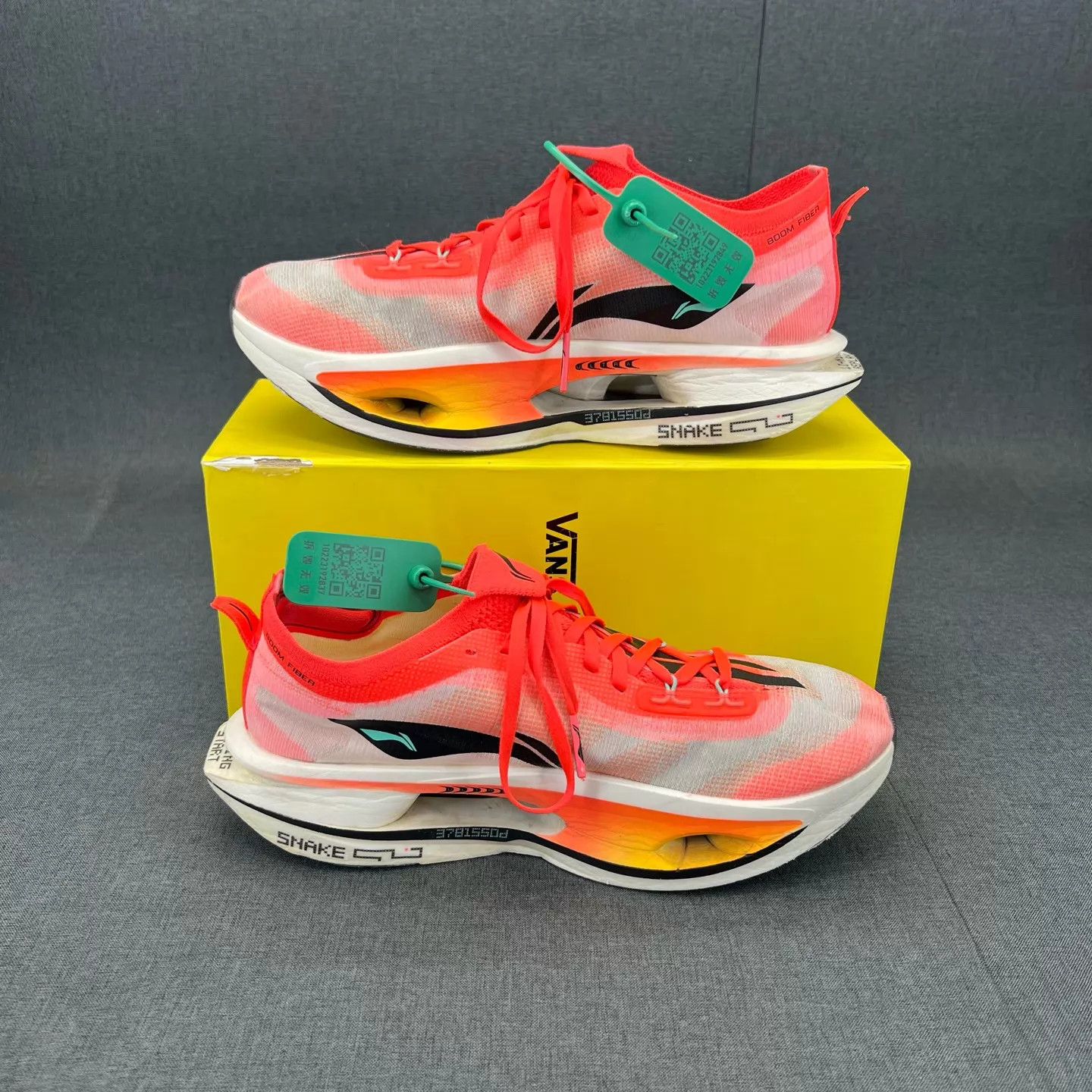 Li-Ning LI-NING Feidian 5 Ultra Fluorescent Red Size 42 Size US 9 / EU 42 - 7 Thumbnail