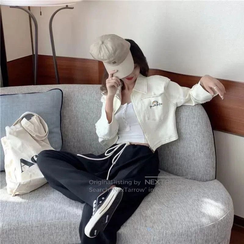 Miu Miu Miumiu Women's Casual Denim Jacket. Size M / US 6-8 / IT 42-44 - 2 Thumbnail