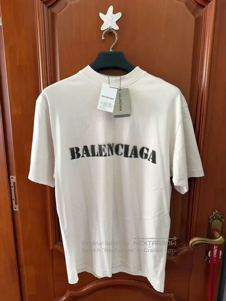 Balenciaga Balenciaga Front and back blurred logo short-sleeve, color Size US XXS / EU 40 - 1 Thumbnail