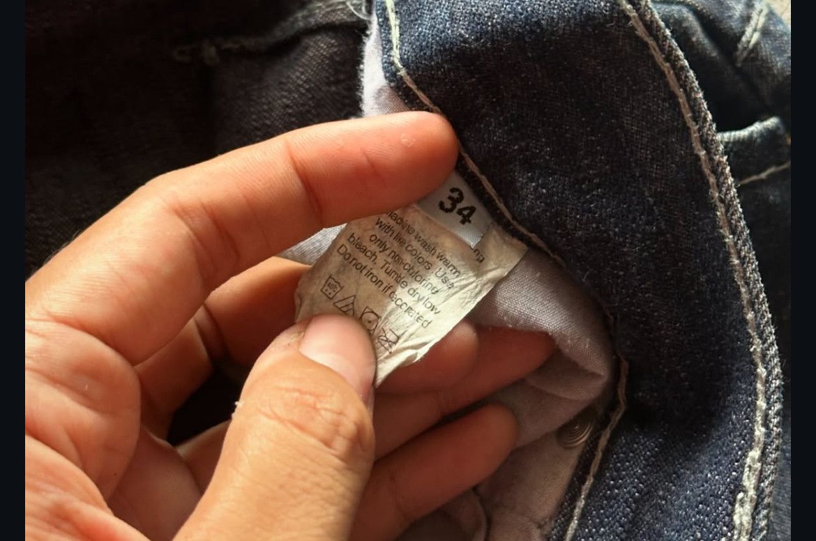 Japanese Brand 2000s Diesel Ifsix Twisted Wash Jeans y2k Lgb Size US 34 / EU 50 - 7 Thumbnail