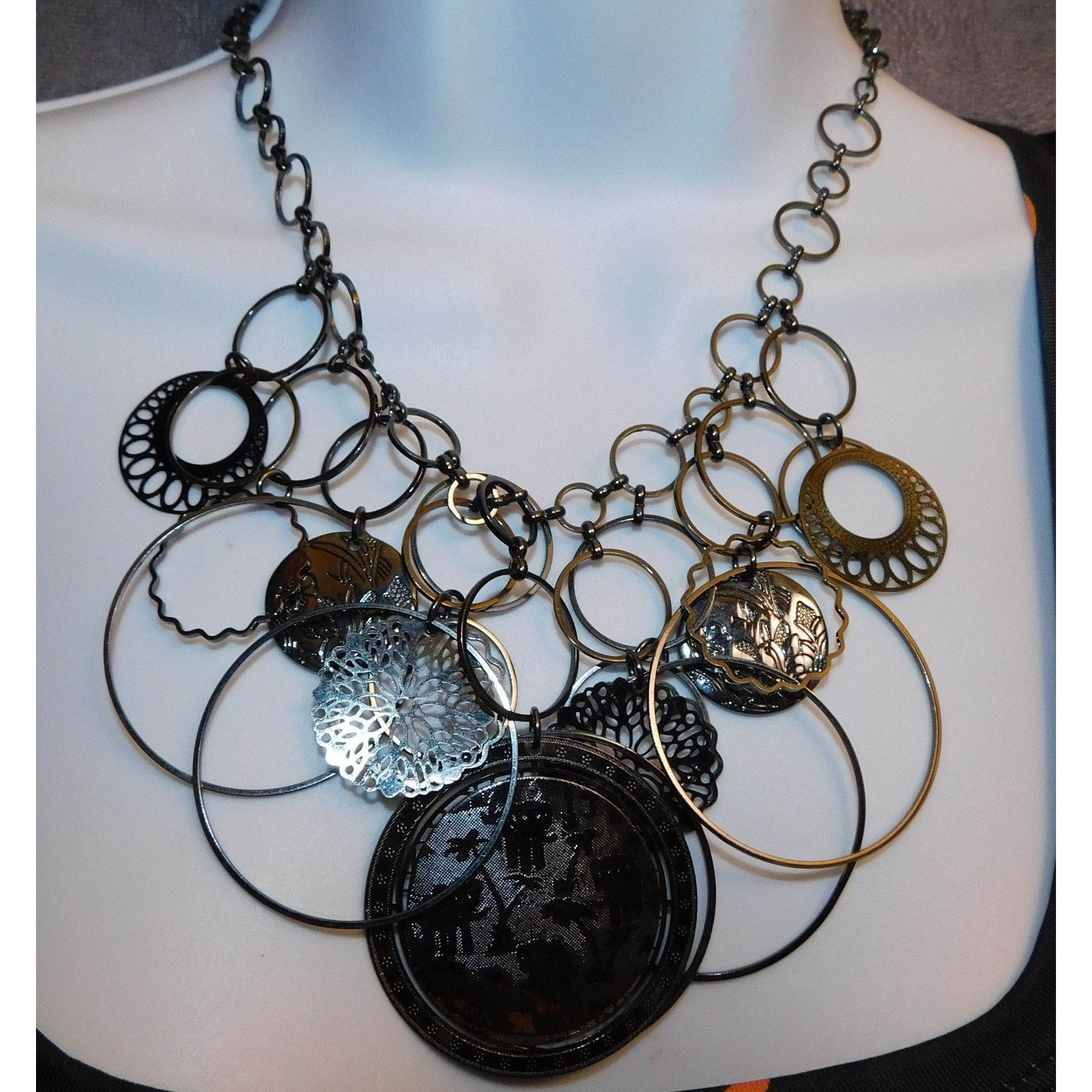 Other Abstract Floral Elephant Silver Tone Medallion Necklace Size ONE SIZE - 5 Thumbnail
