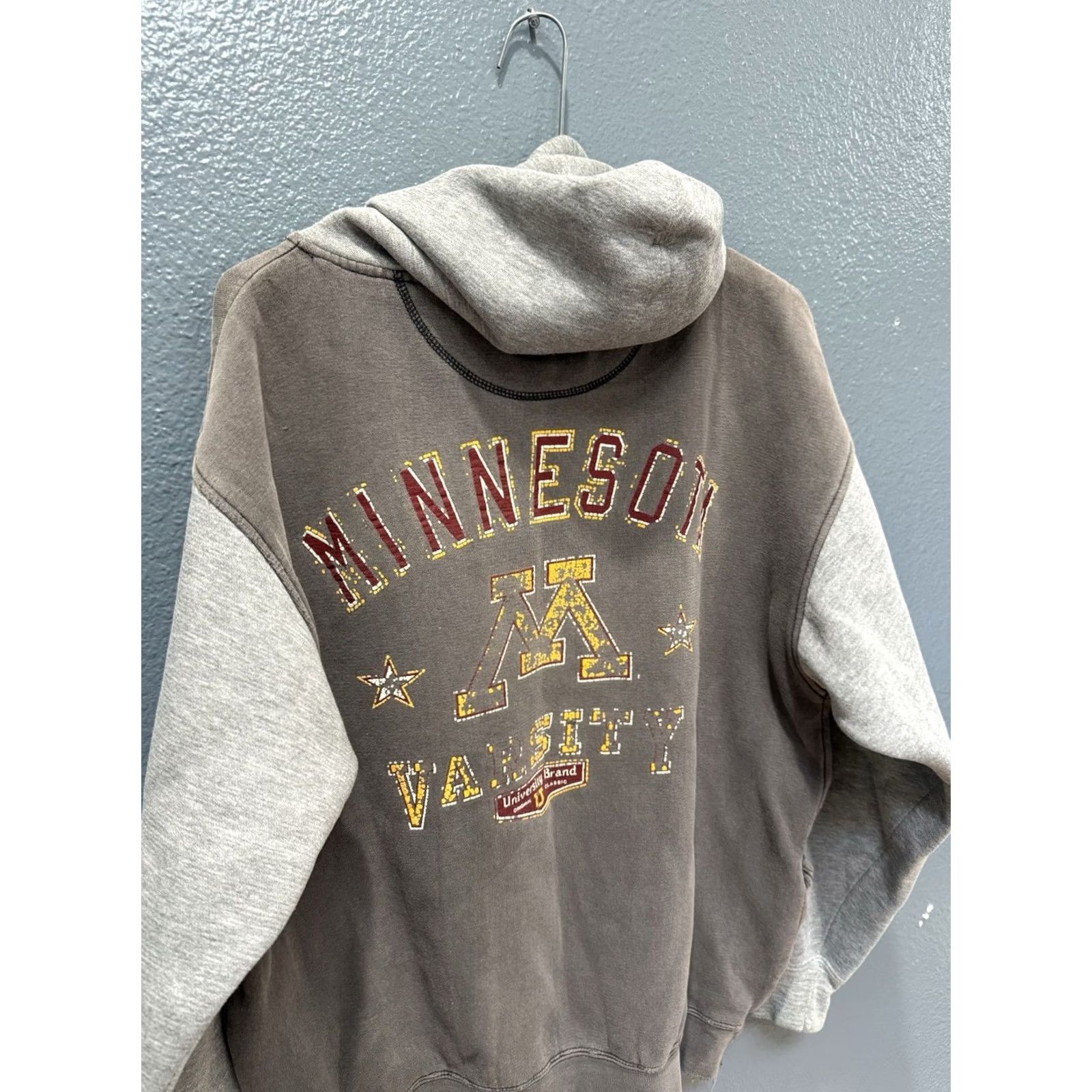 Vintage Vintage Galt Sand University Of Minnesota Gophers Distressed Hoodie 90’s Large Size US L / EU 52-54 / 3 - 2 Thumbnail