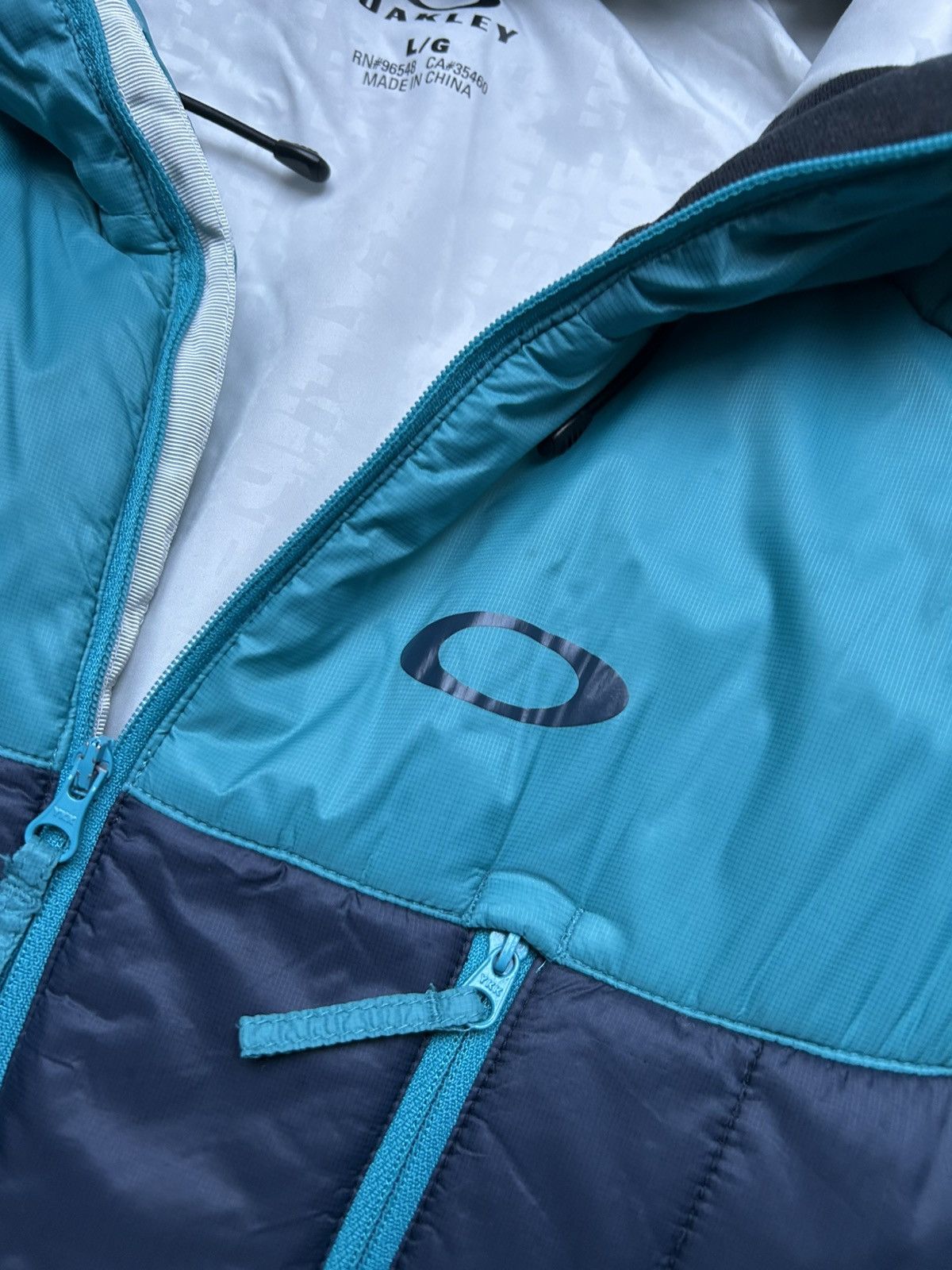 Oakley Oakley Jacket O Logo Puffer Gorpcore Japan Style Y2k Size US L / EU 52-54 / 3 - 5 Thumbnail