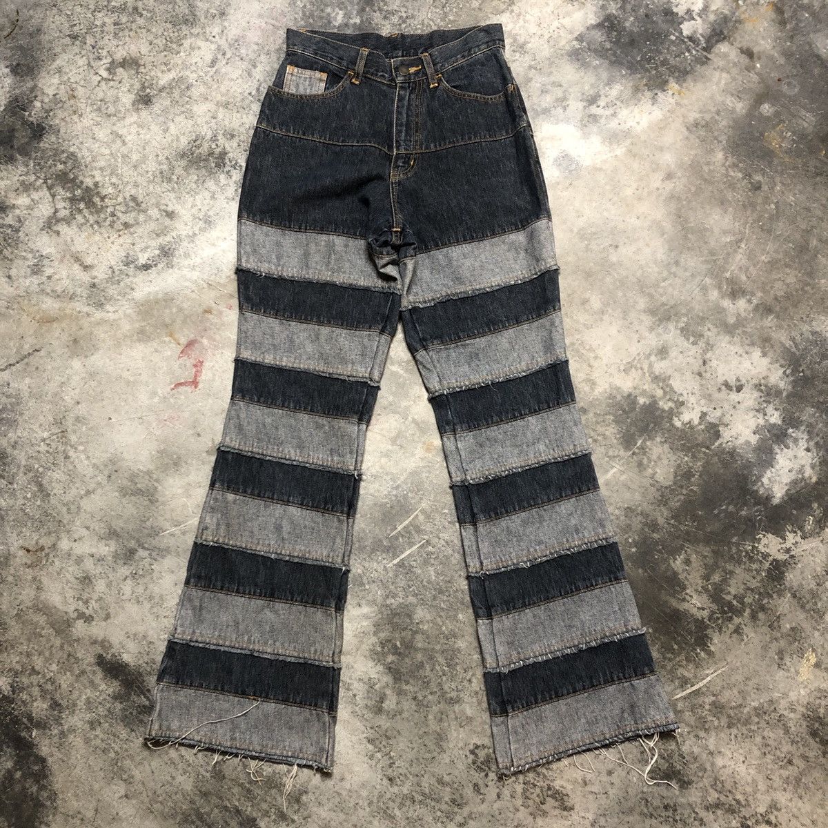 Japanese Brand × Seditionaries Unbranded Flare Jeans Size US 26 / EU 42 - 1 Thumbnail