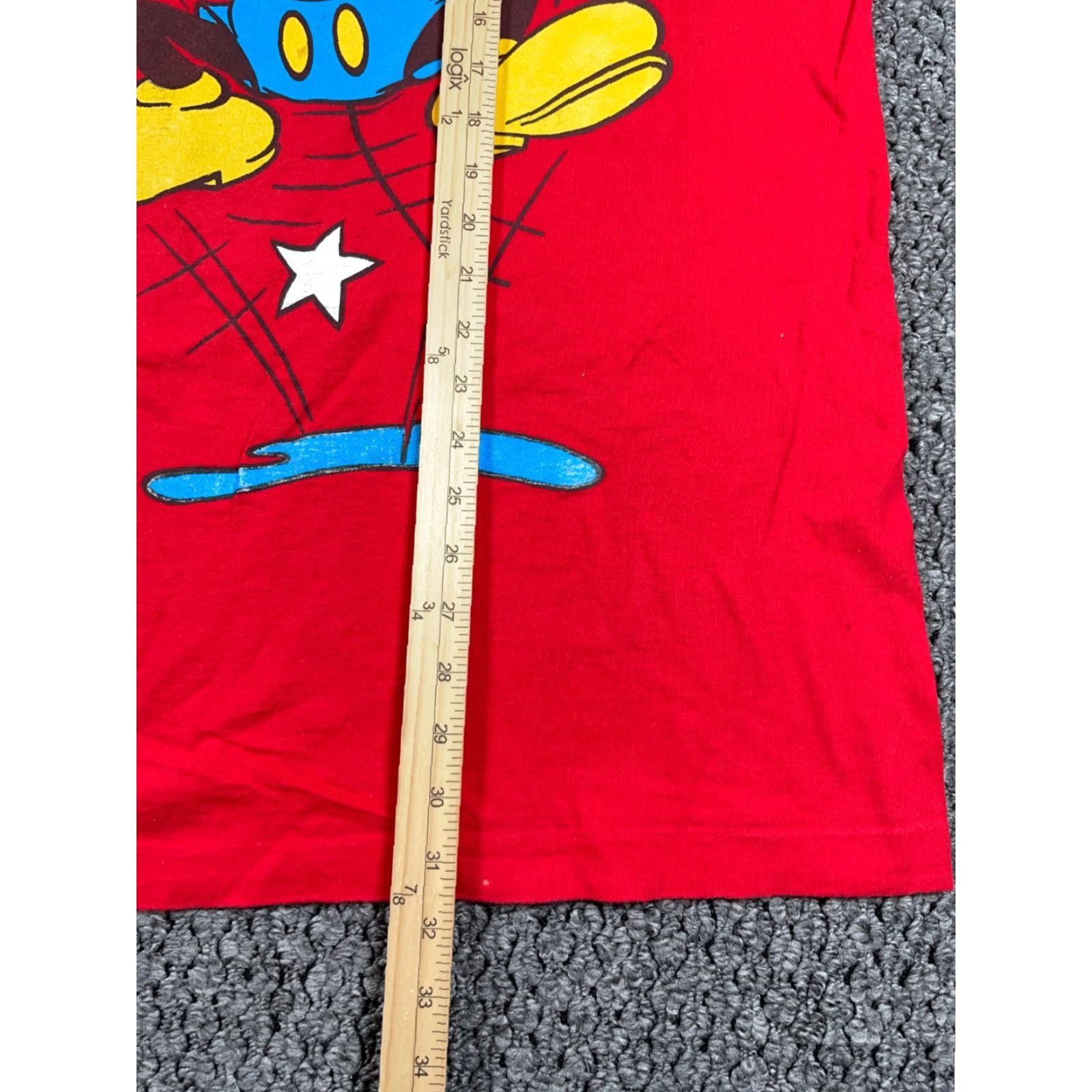Vintage Mickey Mouse Co. T-Shirt Adult Large / One Size Red 90s Big Print Vintage Disney Shirt Mens Size US L / EU 52-54 / 3 - 7 Thumbnail