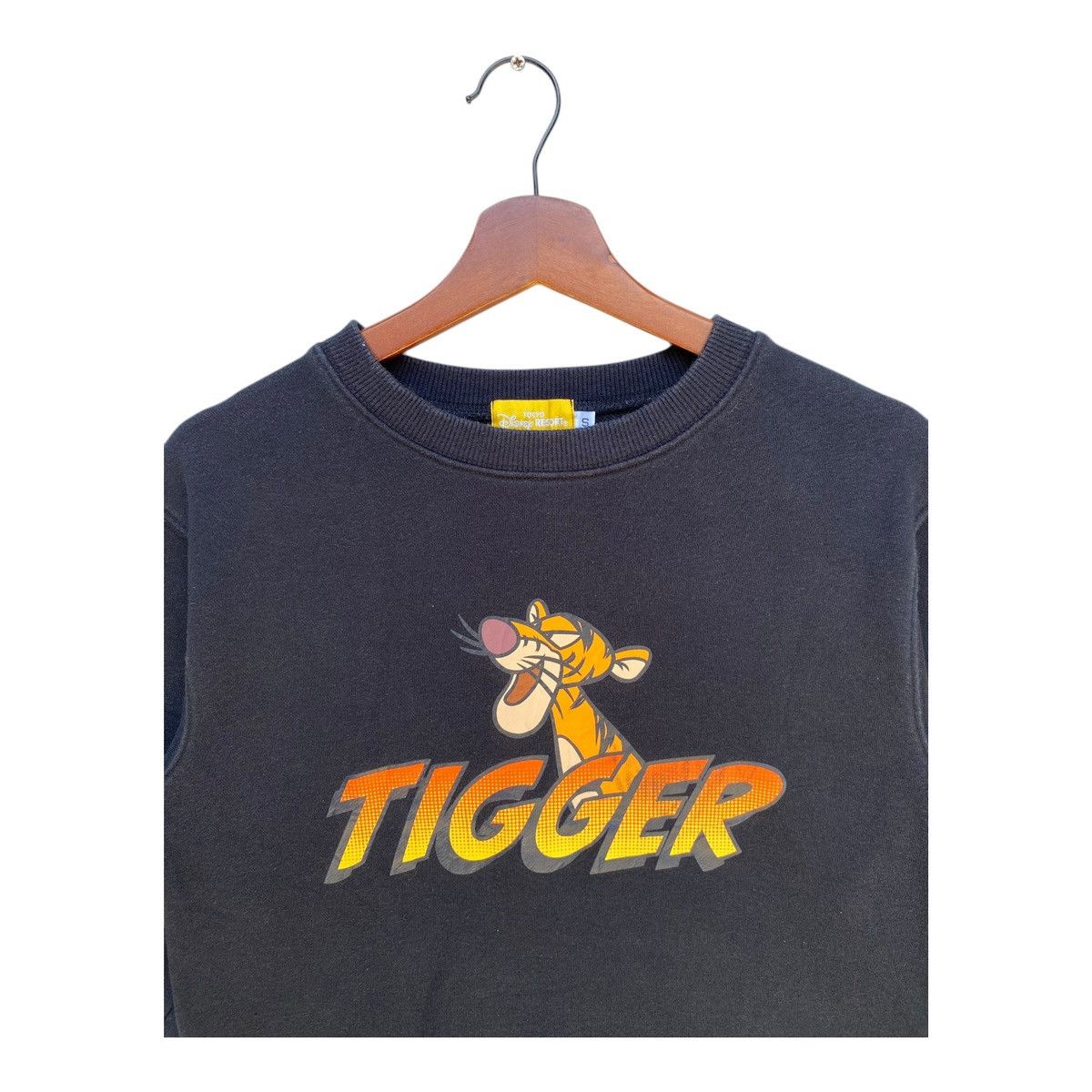 Cartoon Network Vintge Tigger Winnie The Pooh Sweatshirt Disney Japan Size US S / EU 44-46 / 1 - 2 Thumbnail