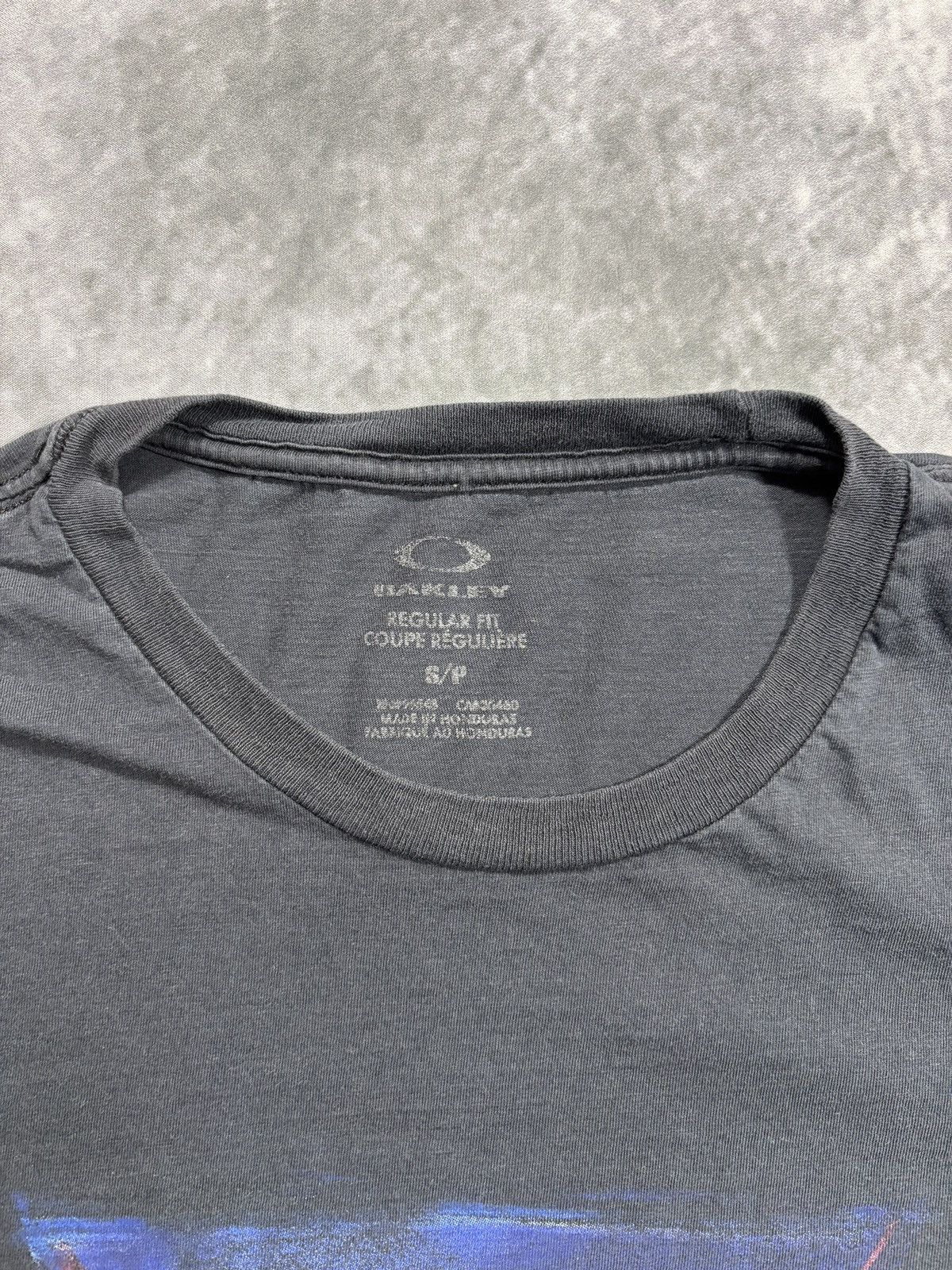 Oakley Oakley Puerto Rico Tee Shirt Software Graphic Tee Y2K Size US S / EU 44-46 / 1 - 4 Thumbnail