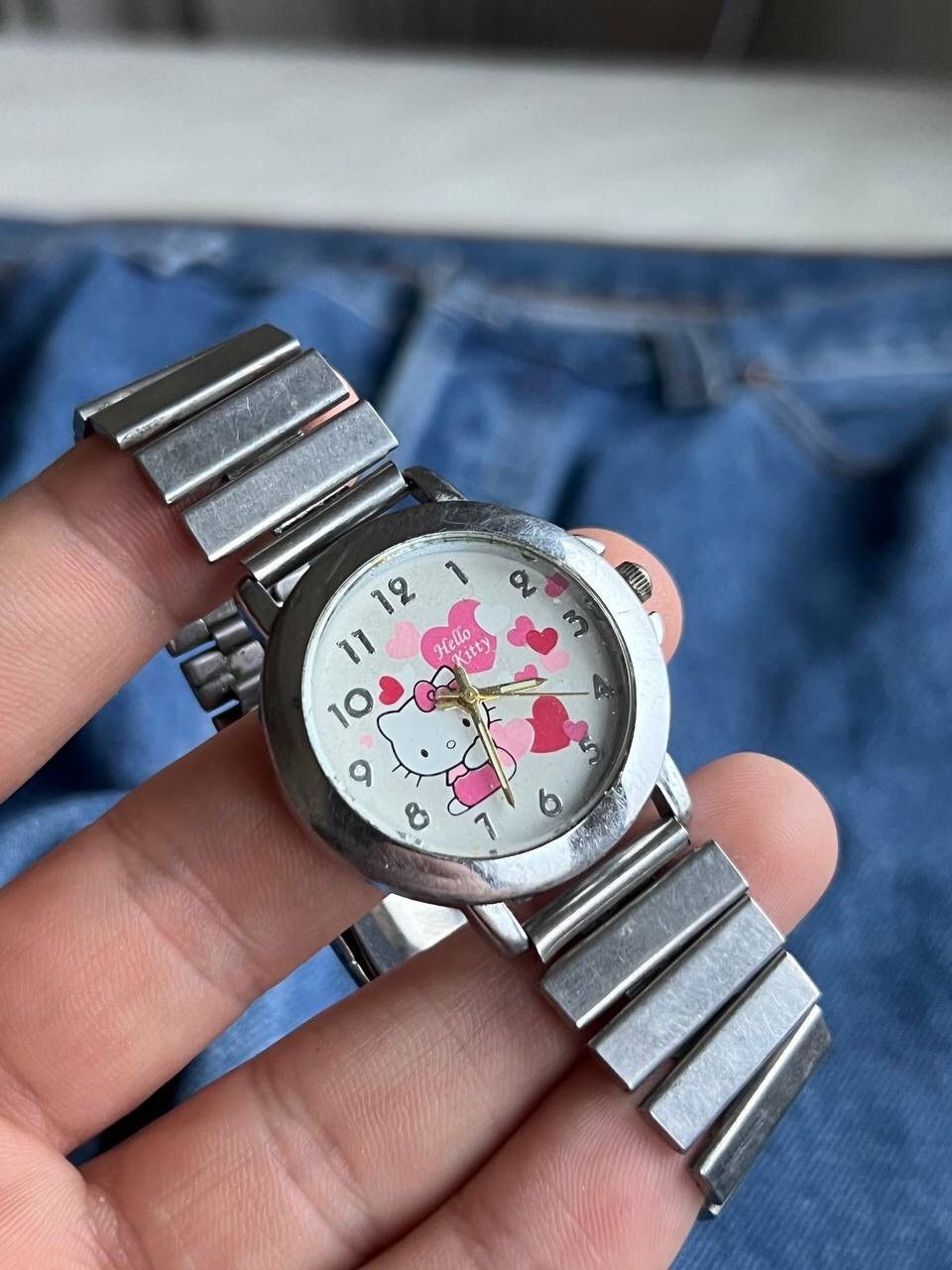 Japanese Brand × Vintage Vintage Japanese style Hello Kitty Watch Futuristic Steel Size ONE SIZE - 2 Thumbnail