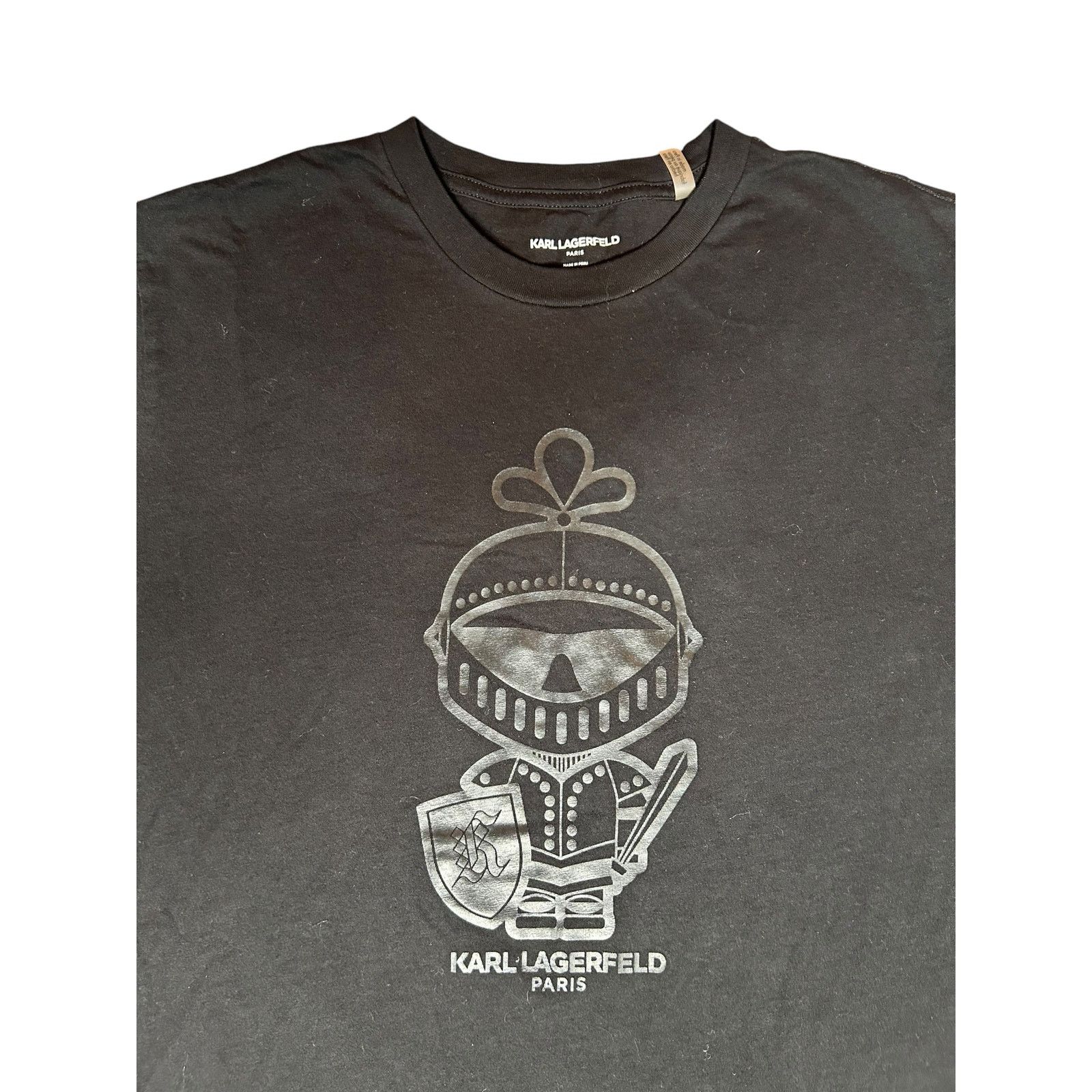 Karl Lagerfeld × Vintage Karl Lagerfeld Paris Karl Knight Graphic T-Shirt Size US L / EU 52-54 / 3 - 3 Thumbnail