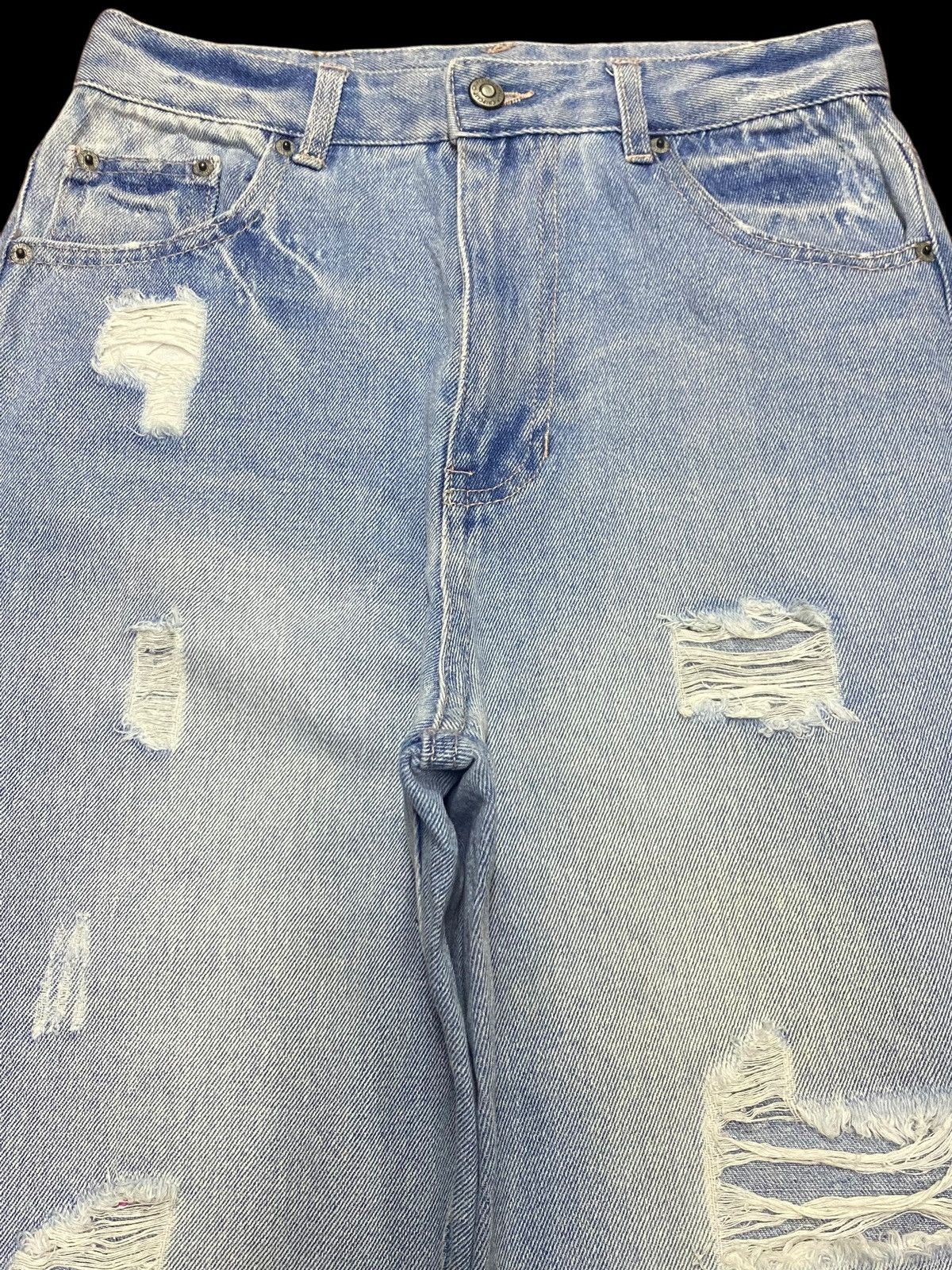 Japanese Brand Vintage Japanese Chipclip Faded Wash Distressed Style Jeans Size US 28 / EU 44 - 3 Thumbnail