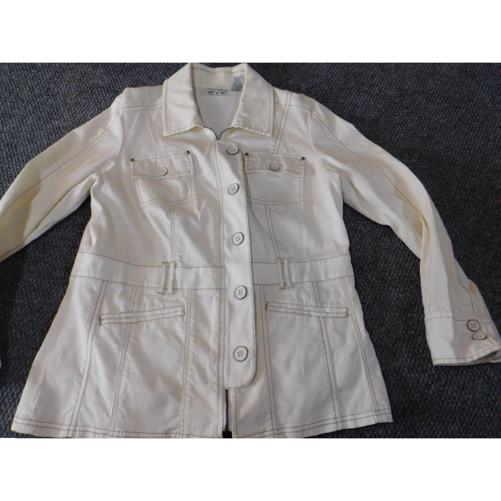 Vintage Chicos Jacket Womens Beige Denim Short Sleeve Button Stretch Regular Size 1 Casual Designer Vintage: No yur? Size XS / US 0-2 / IT 36-38 - 2 Thumbnail