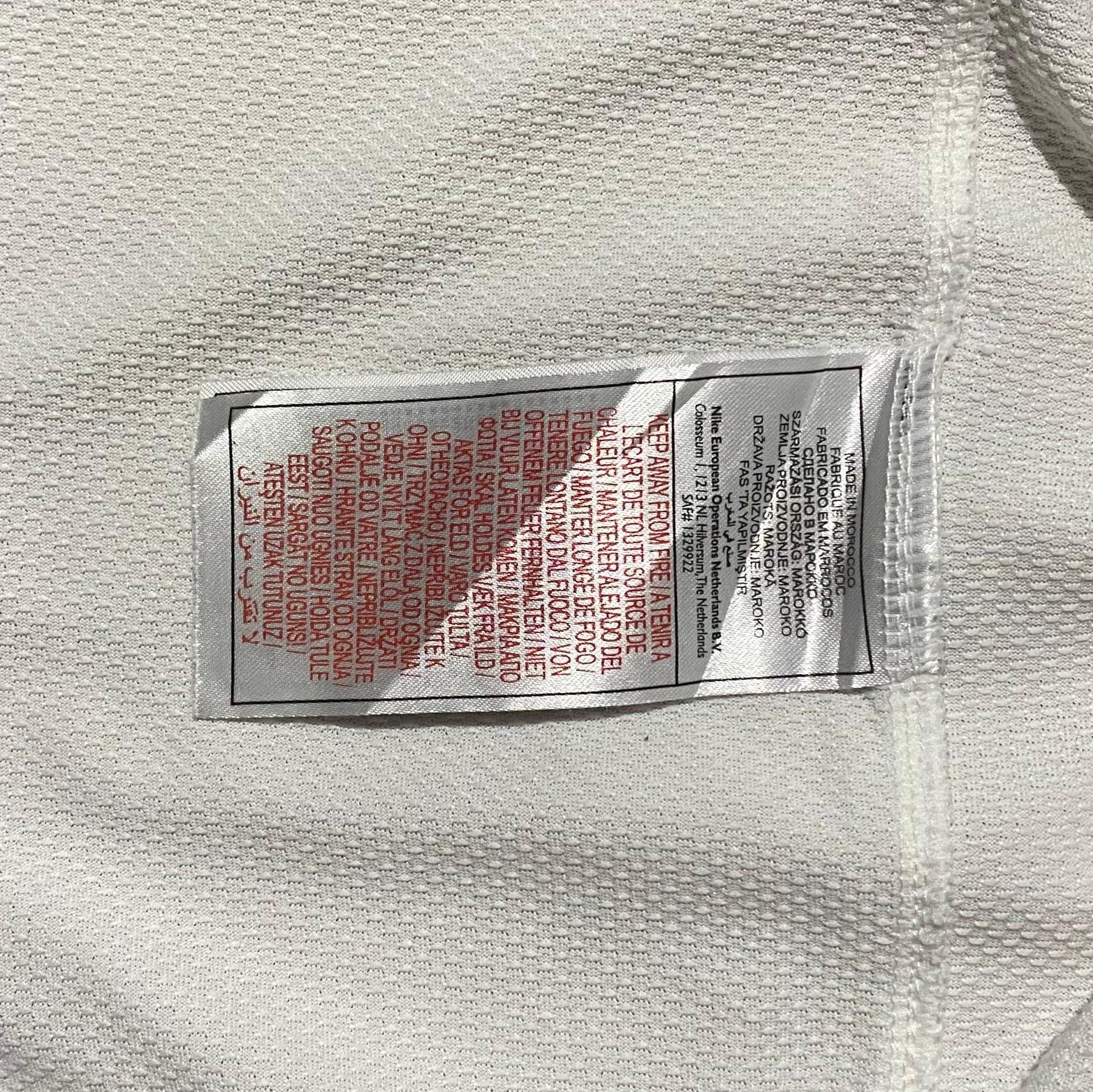 Nike Inter Milan 2008-2009 Away Jersey Luis Figo Size US M / EU 48-50 / 2 - 7 Thumbnail