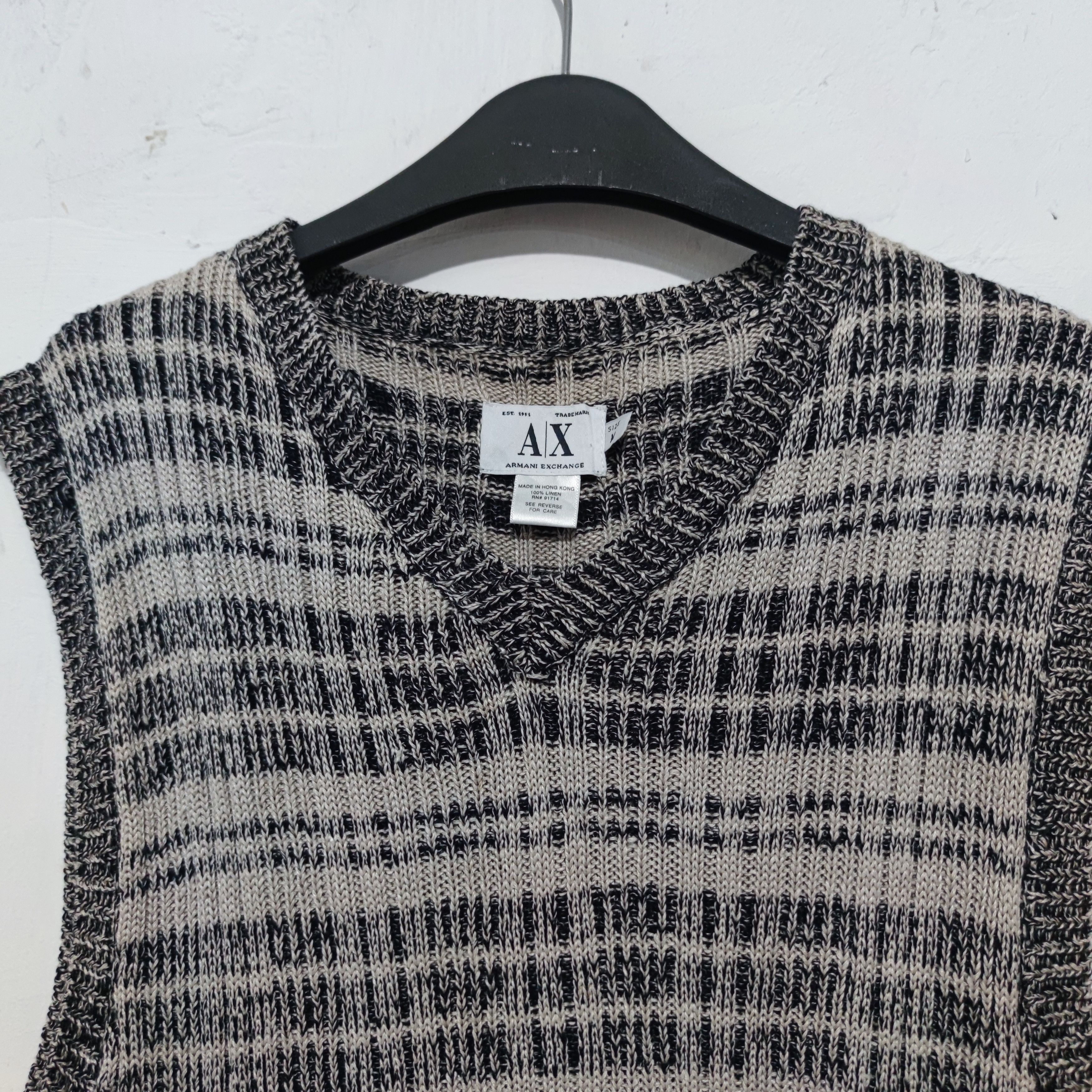Armani Exchange × Emporio Armani Armani Vest Knitwear Size US M / EU 48-50 / 2 - 3 Thumbnail