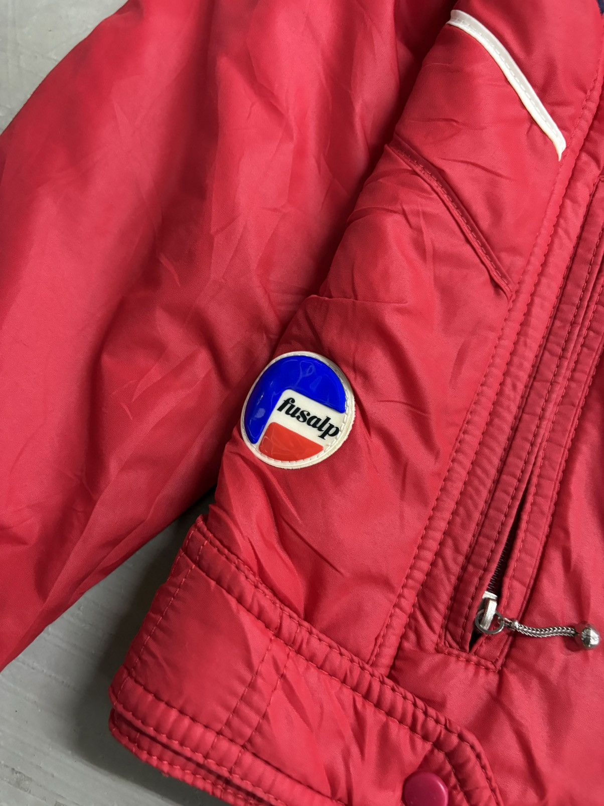 Moncler Fusalp Moncler red lightweight puffer jacket Ski Jacket Size US S / EU 44-46 / 1 - 6 Thumbnail