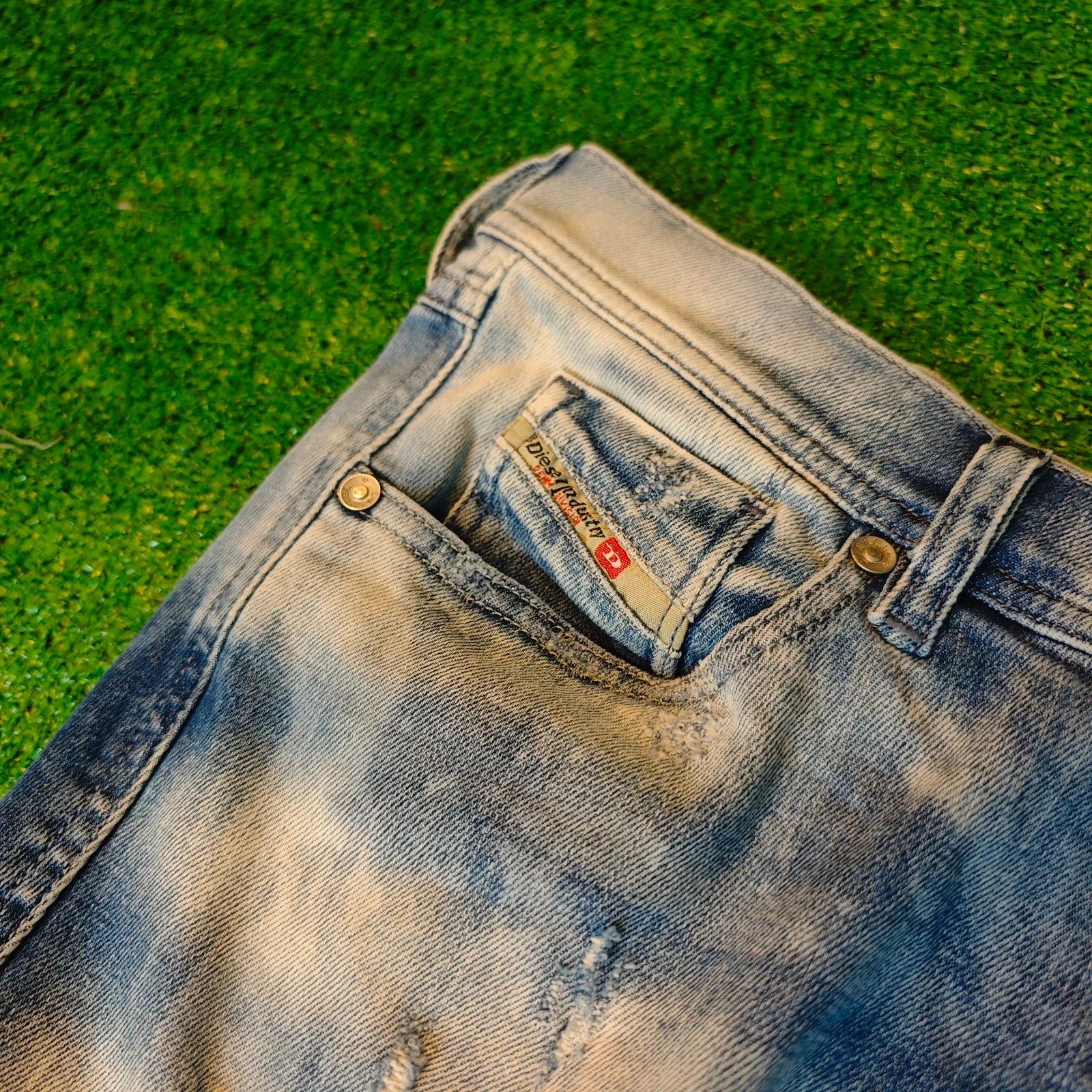 Diesel Diesel Francy Jeans Womens 30x32 relaxed skinny low waist Size 30" / US 8 / IT 44 - 15 Thumbnail