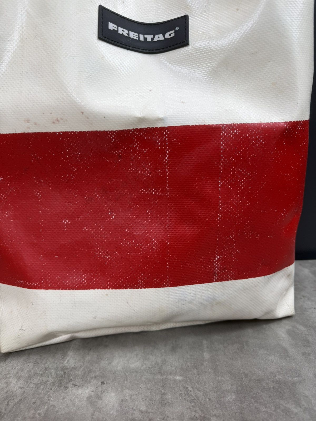 Freitag FREITAG Recycled Shopper White Red Bag Unisex Size ONE SIZE - 3 Thumbnail