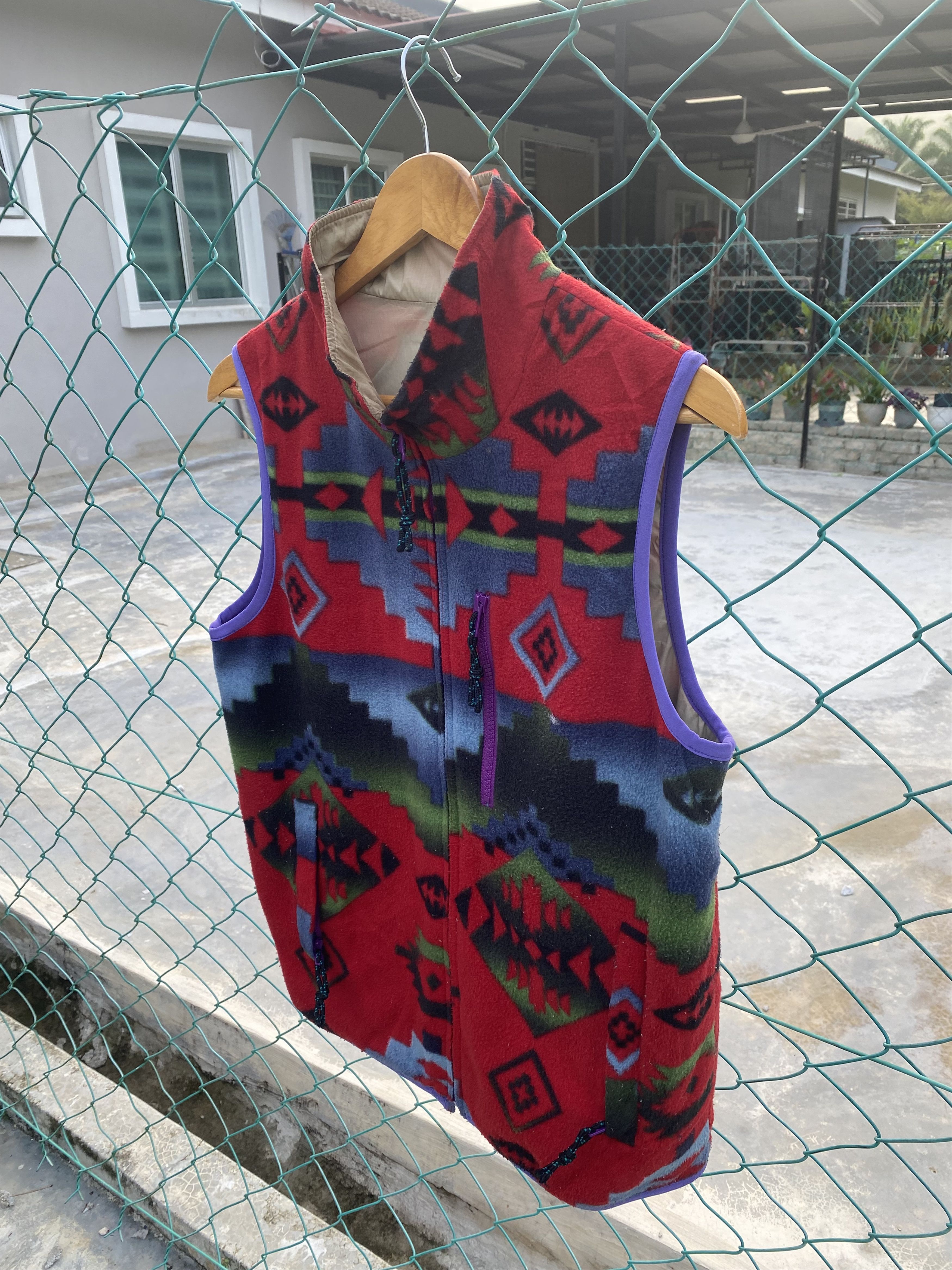 Aztech Mountain × Ciaopanic Ciaopanic aztec printed fleece nylon riversible vest Size M / US 6-8 / IT 42-44 - 4 Thumbnail