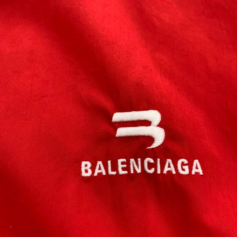 Balenciaga Balenciaga size 36 Red Double Hook Punch Jacket Size US S / EU 44-46 / 1 - 8 Thumbnail