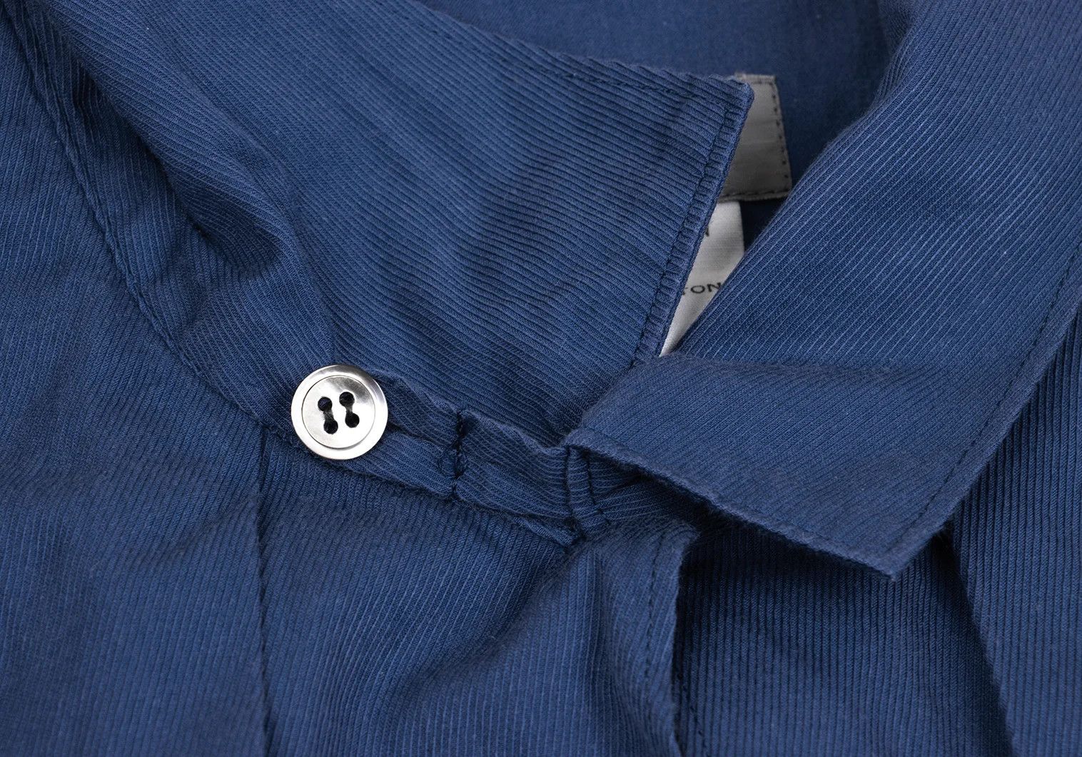 Yohji Yamamoto Yohji Yamamoto Cotton Grommet Button Pullover Long Shirt Size US M / EU 48-50 / 2 - 5 Thumbnail